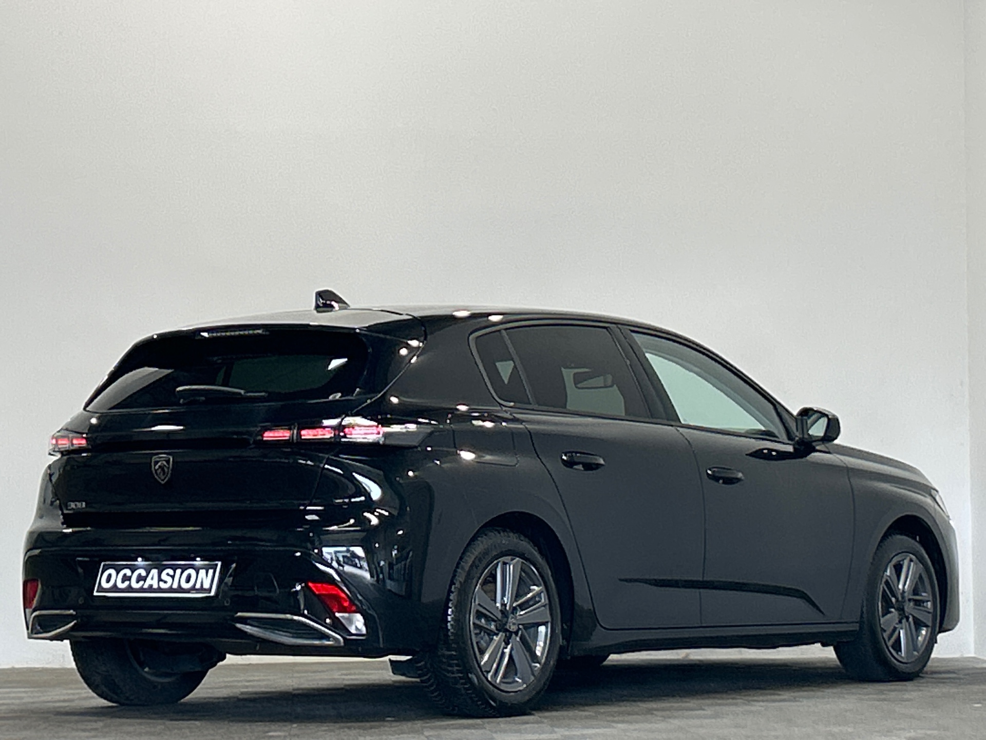 PEUGEOT 308 Berline Allure 130 ch S&S BVM6