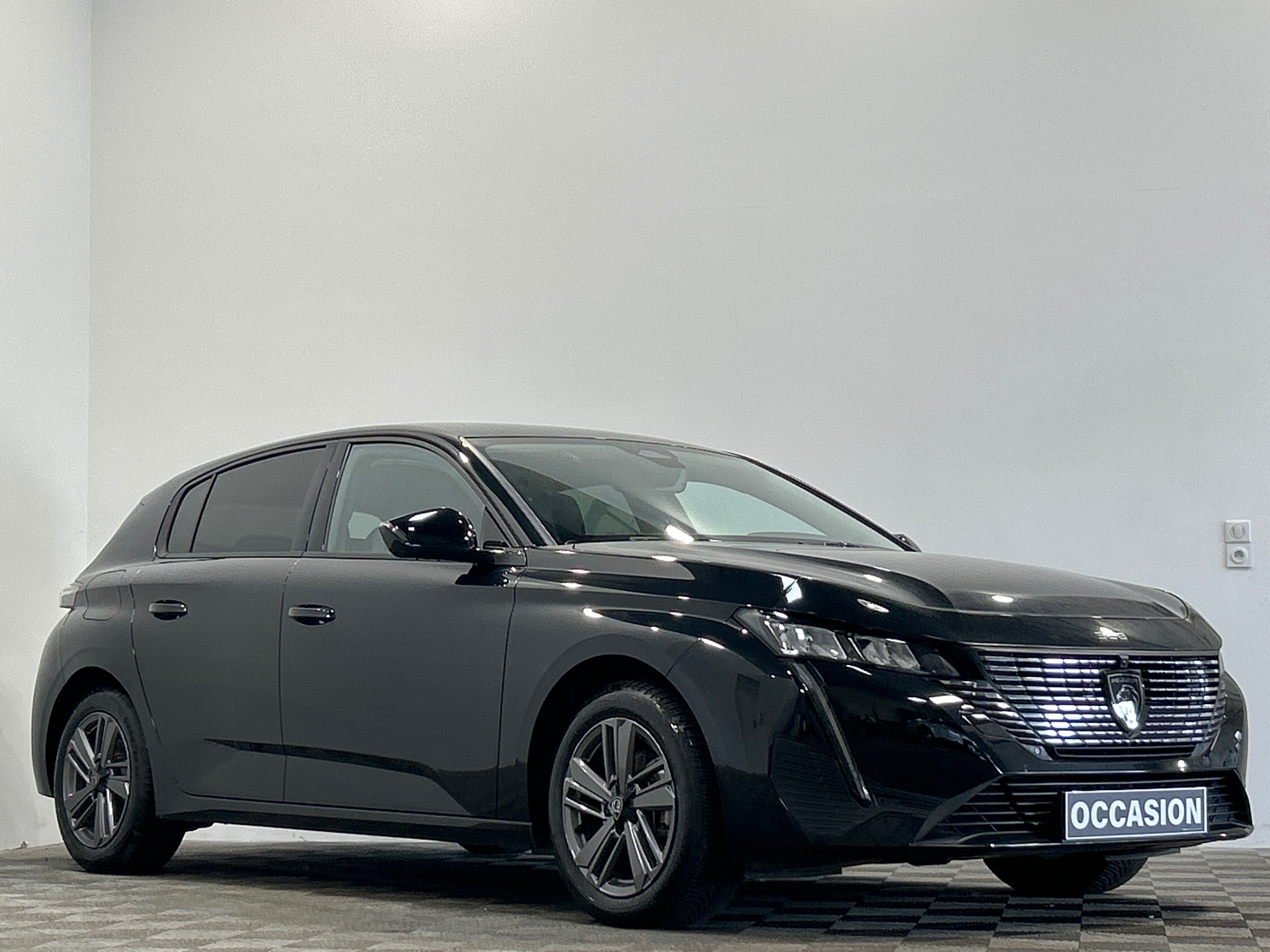 PEUGEOT 308 Berline Allure 130 ch S&S BVM6