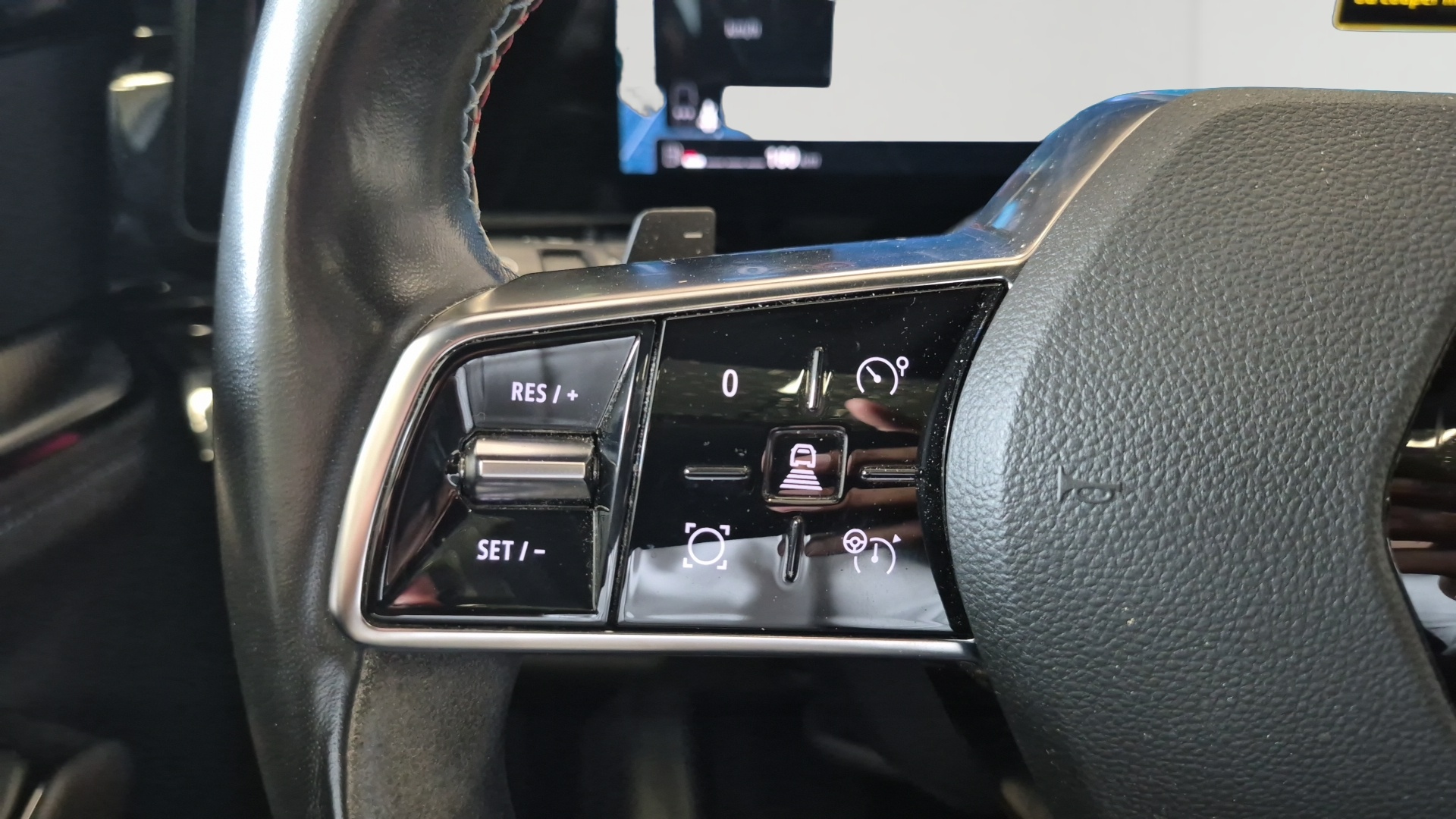 RENAULT AUSTRAL E-Tech hybrid 200 Iconic esprit Alpine