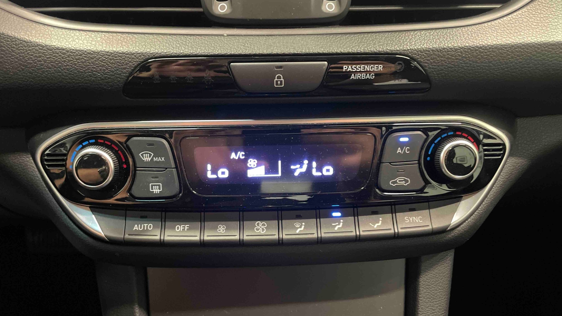 HYUNDAI i30 1.0 T-GDi 120 DCT-7 Hybrid 48V Creative