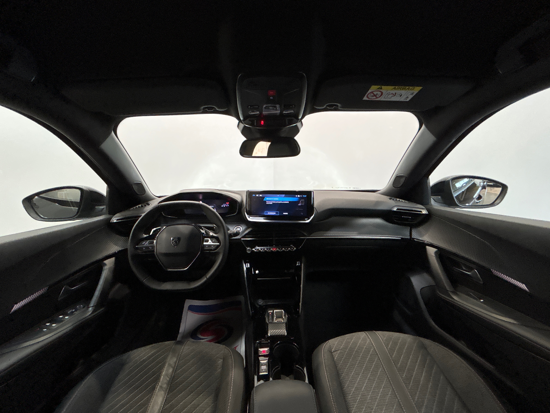 PEUGEOT 2008 Allure 130 ch S&S EAT8