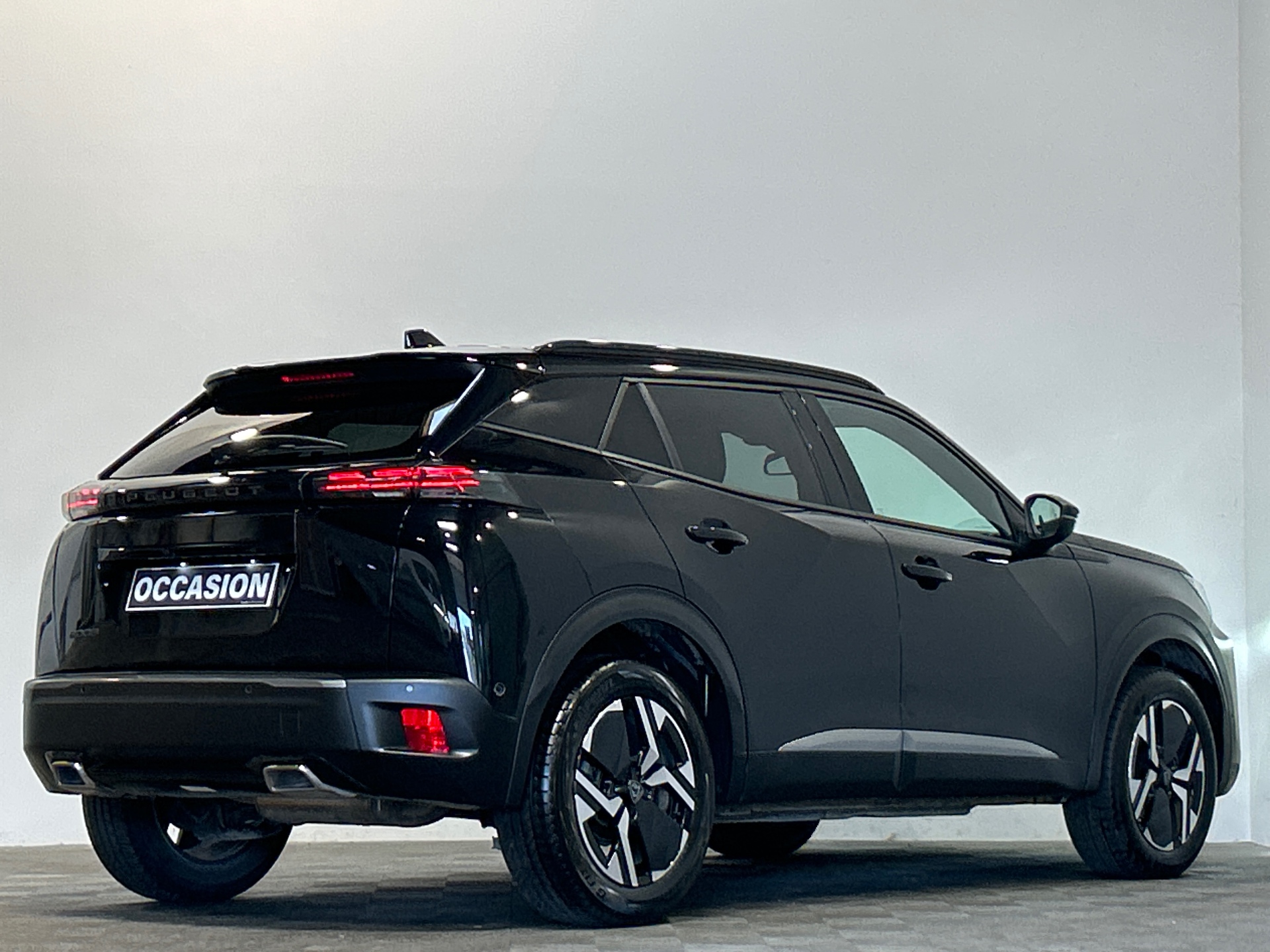 PEUGEOT 2008 Allure 130 ch S&S EAT8