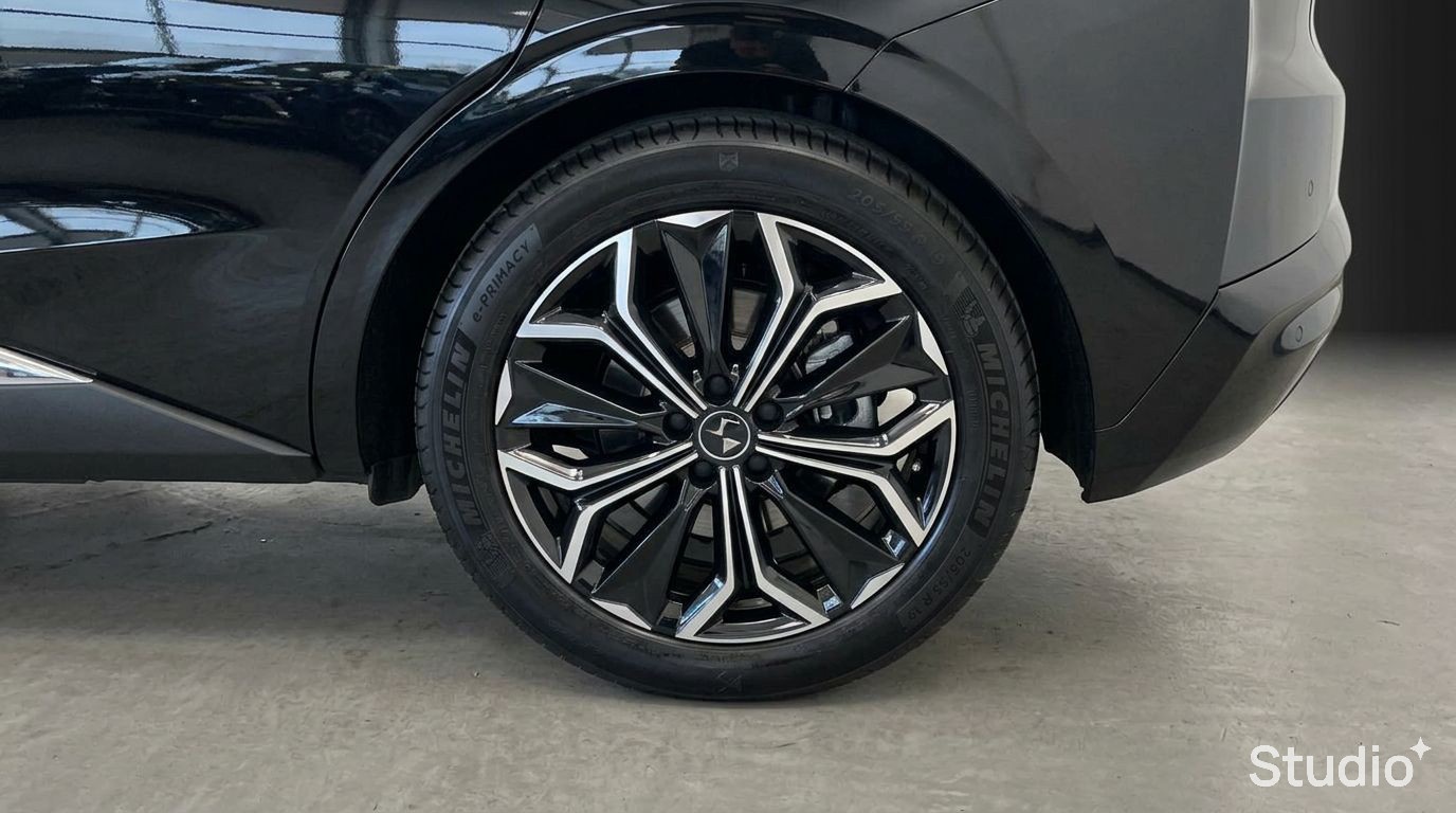 DS DS 4 Hybride E-Tense 225 EAT8 Rivoli