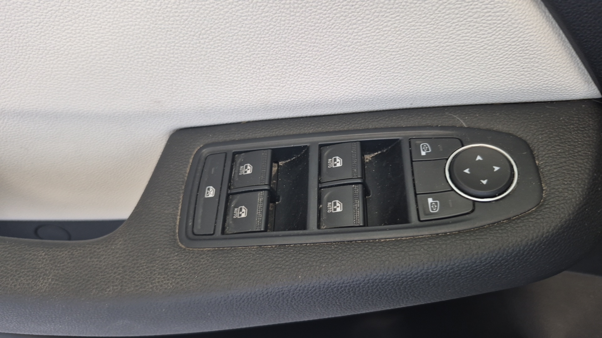 RENAULT CLIO V E-Tech full hybrid 145 Techno