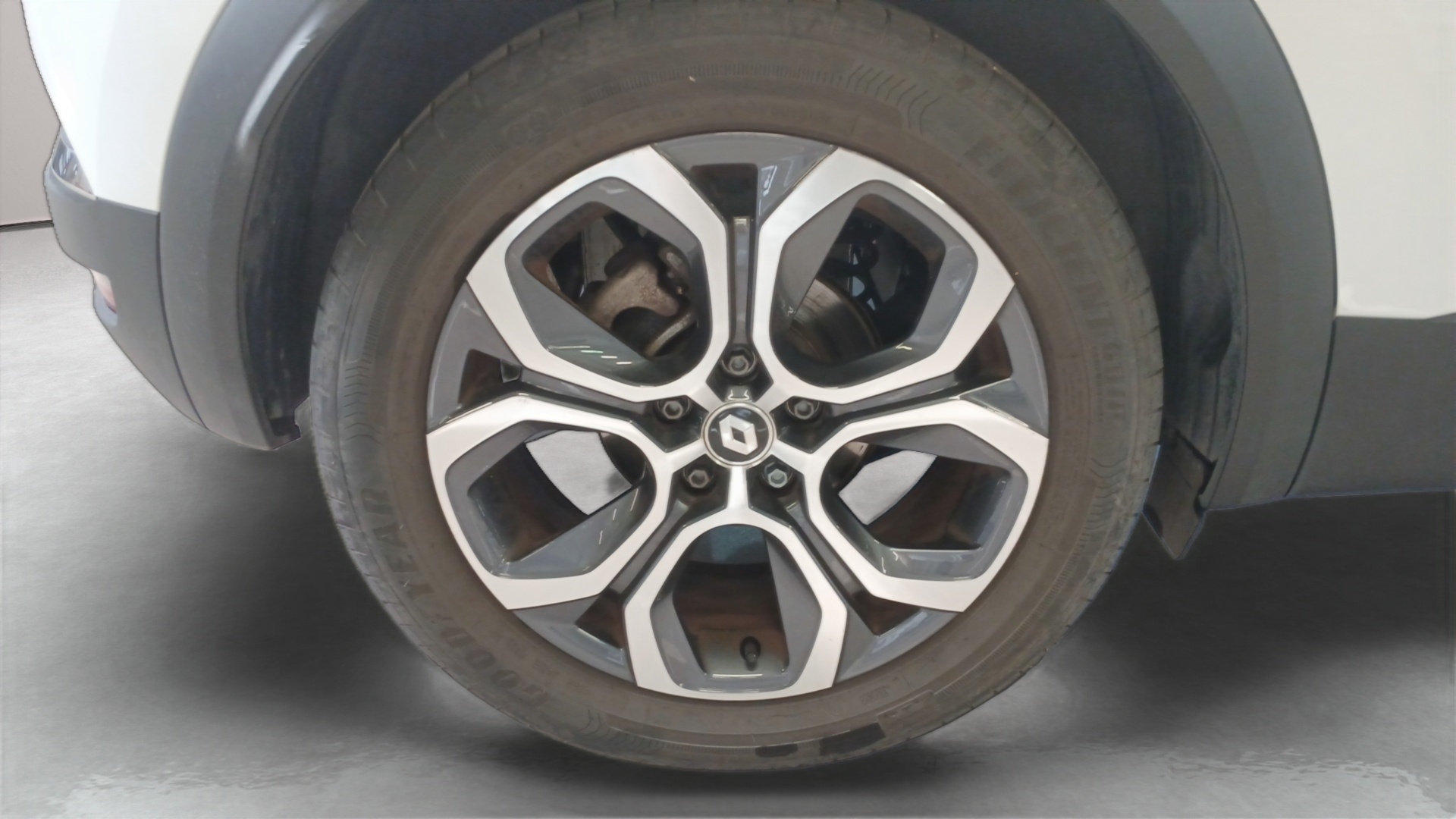 RENAULT CAPTUR techno fast track E-Tech hybride 145