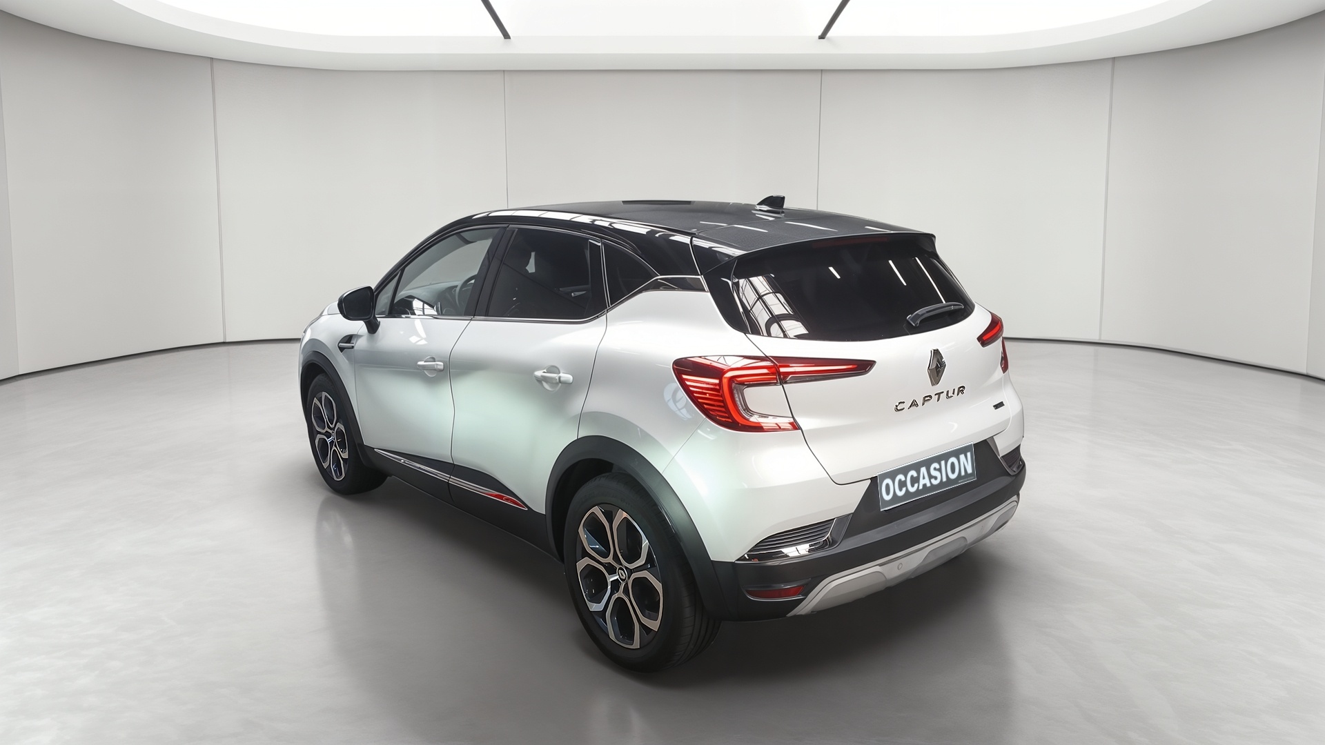 RENAULT CAPTUR techno fast track E-Tech hybride 145