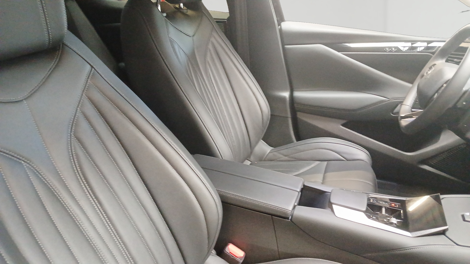 DS DS 4 E-TENSE 225 RIVOLI