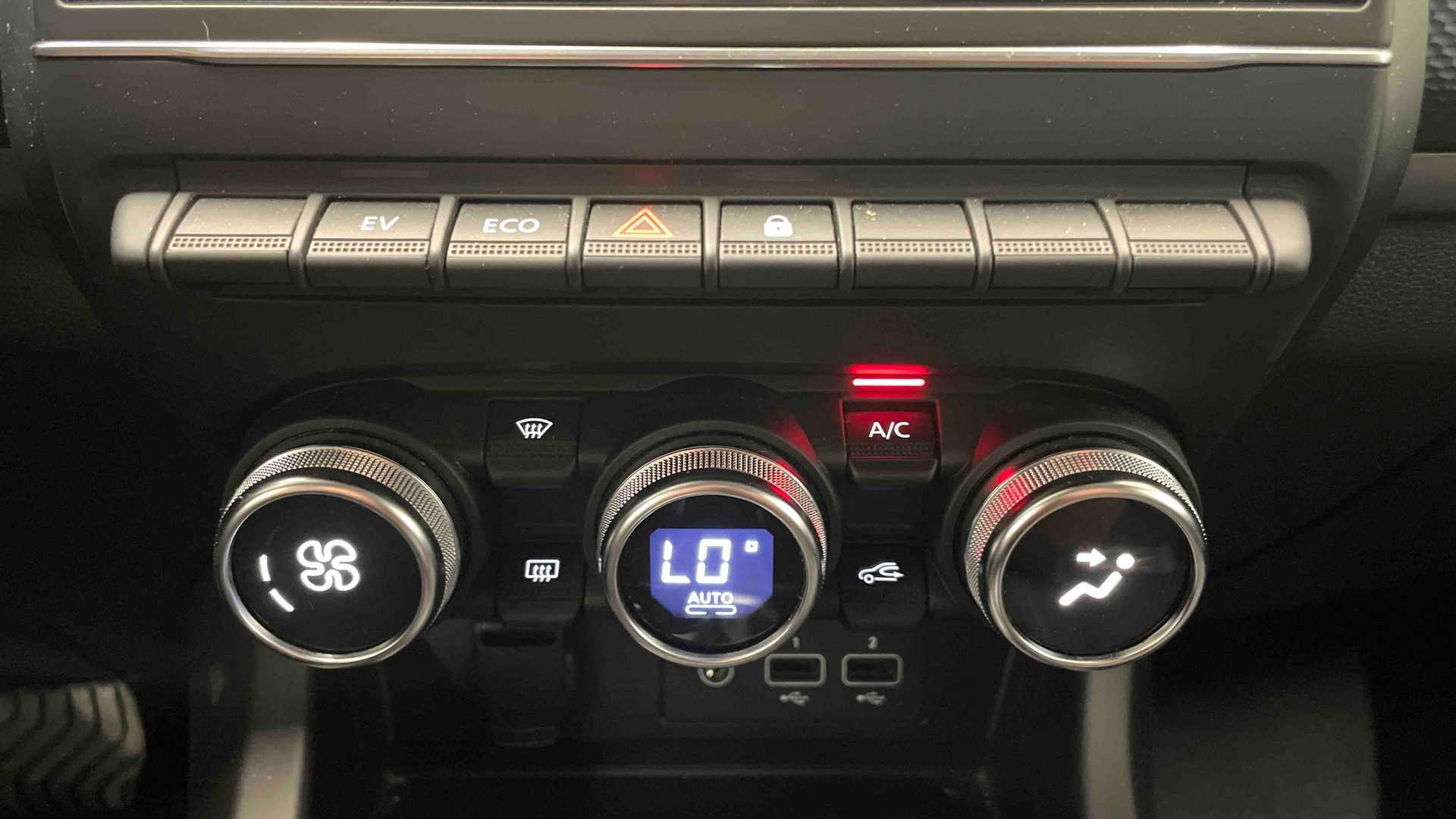 RENAULT ARKANA E-Tech 145 Business