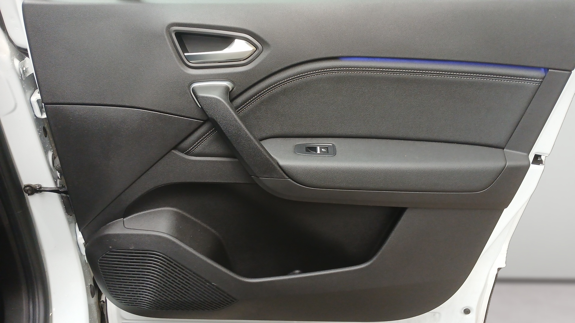 RENAULT CAPTUR techno fast track E-Tech hybride 145
