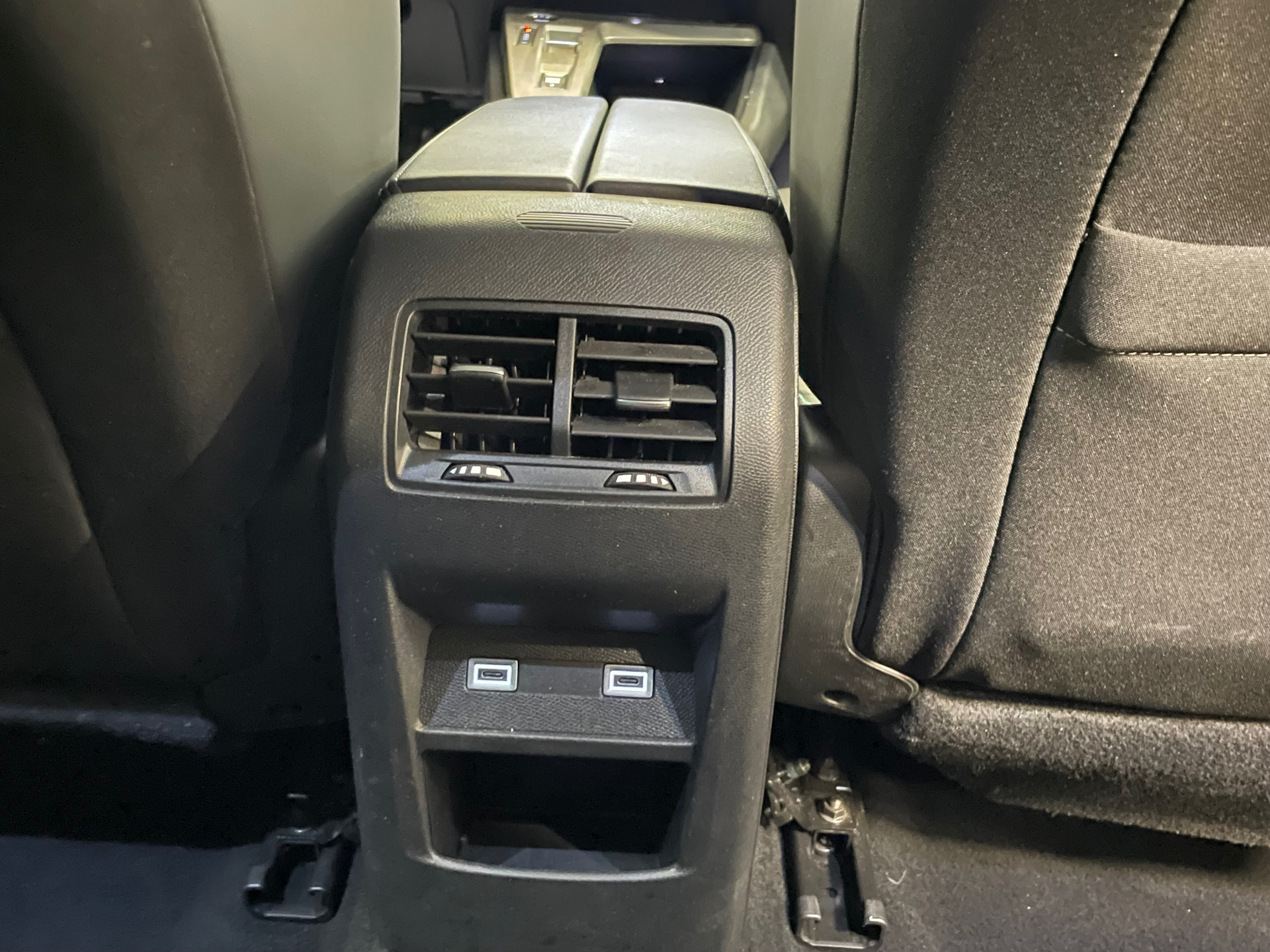 PEUGEOT 408 Hybrid 145 e-DCS6 Allure