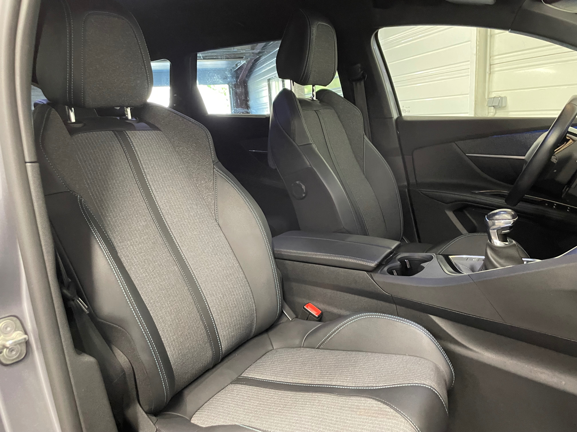 PEUGEOT 5008 PureTech 130ch S&S BVM6 Allure Pack