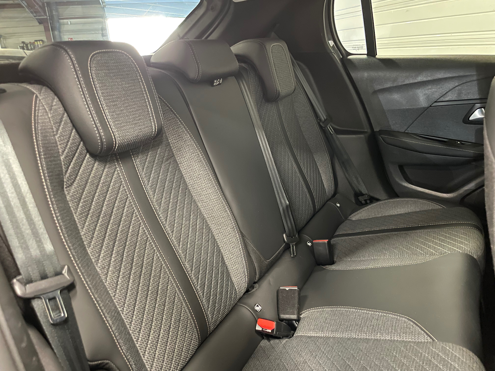 PEUGEOT 208 100 S&S BVM6 Allure