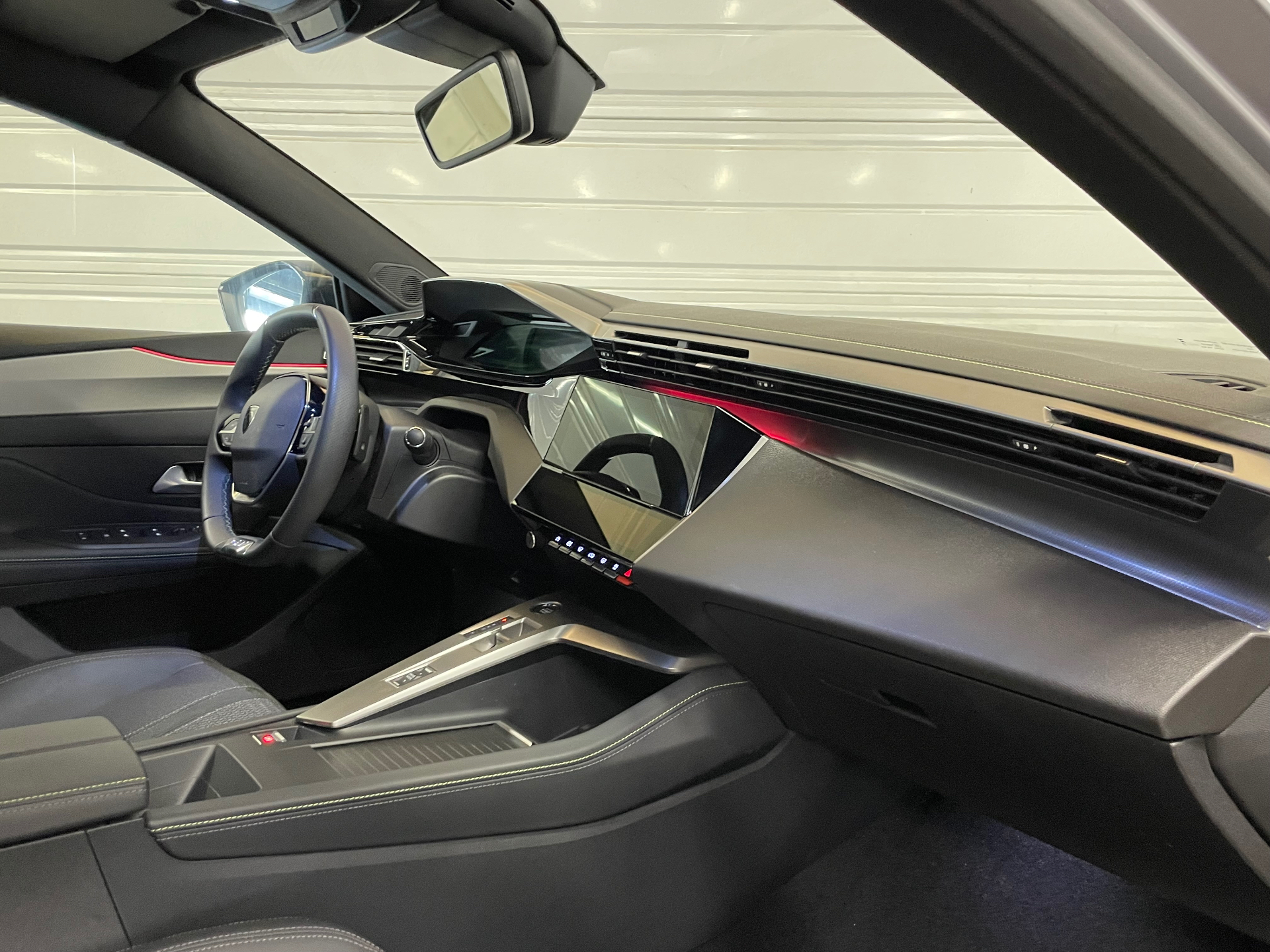PEUGEOT 308 Hybrid 145 e-DCS6 GT