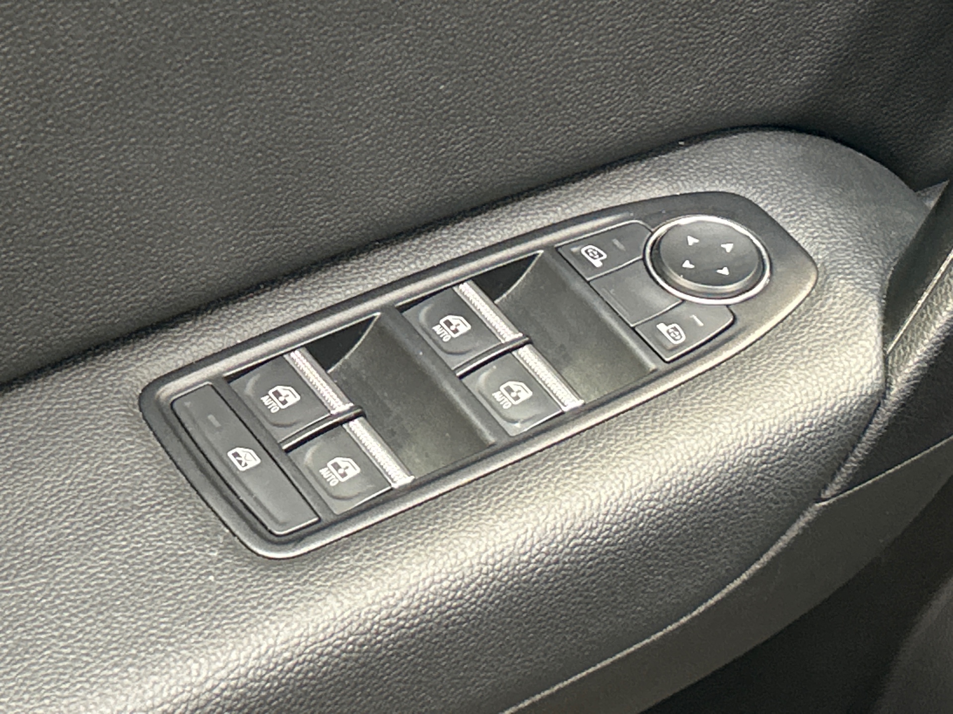 RENAULT CAPTUR E-Tech full hybrid 145 Techno