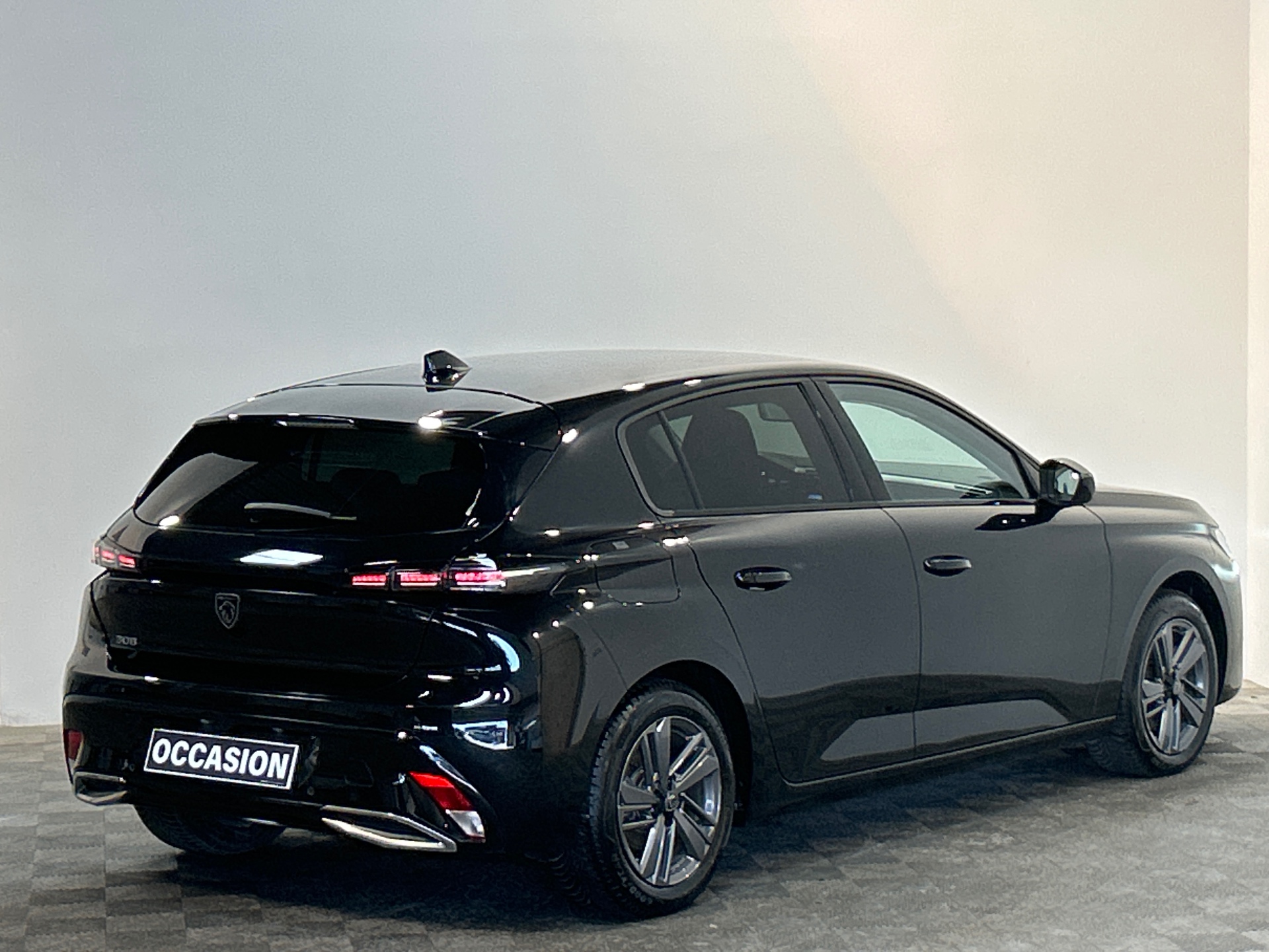 PEUGEOT 308 Berline Allure 130 ch S&S BVM6