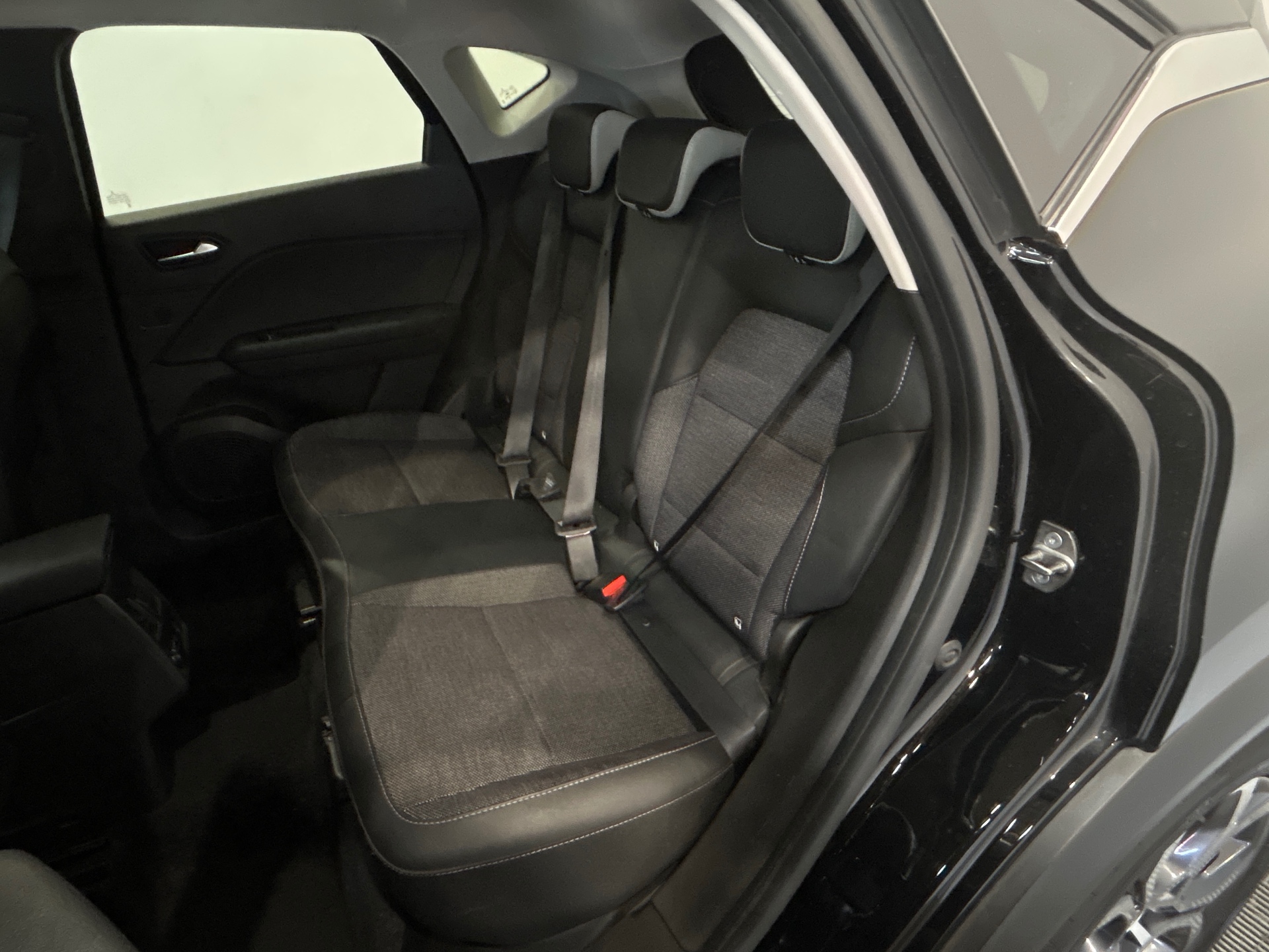 RENAULT CAPTUR E-Tech full hybrid 145 Techno