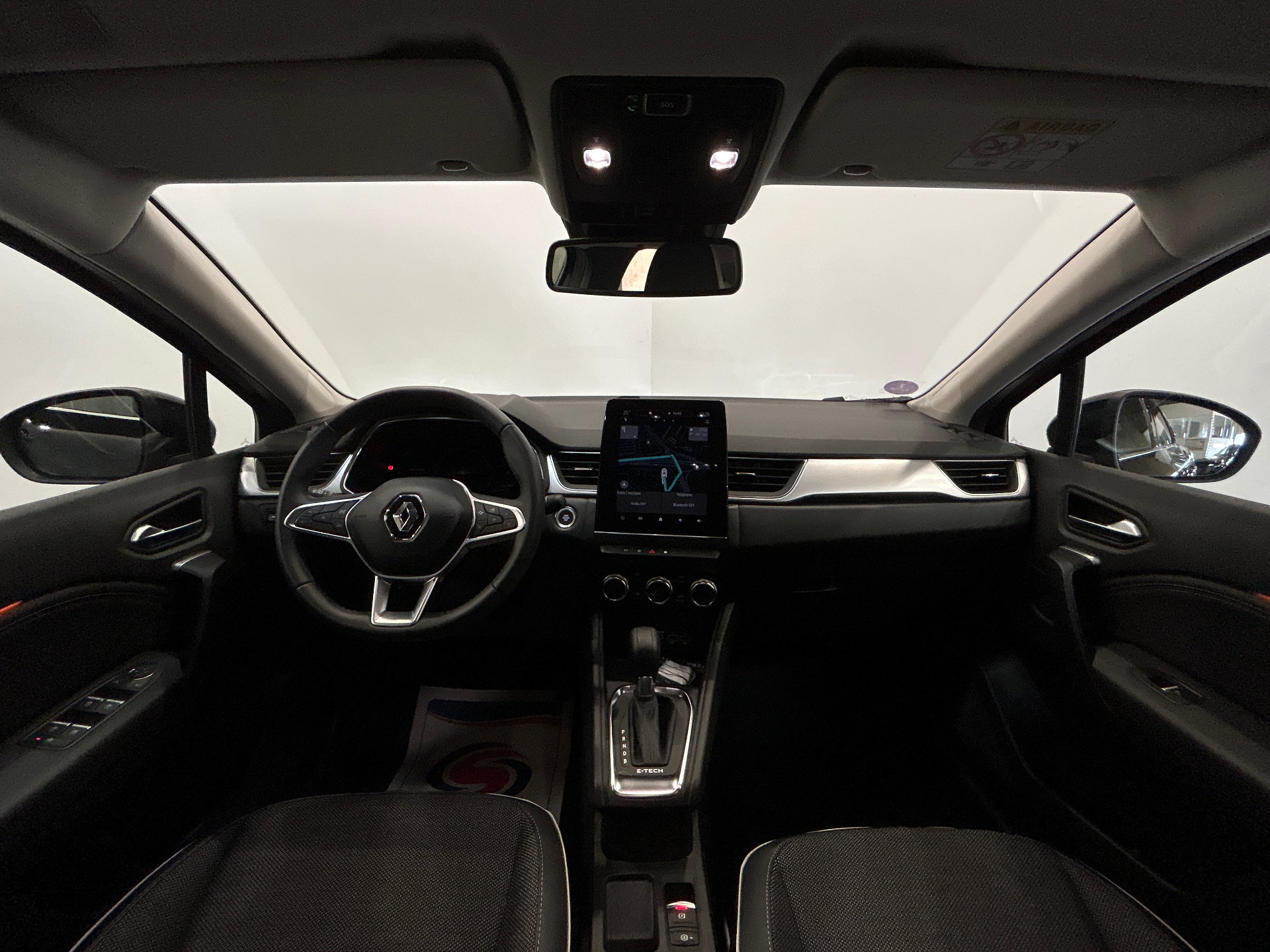 RENAULT CAPTUR E-Tech full hybrid 145 Techno