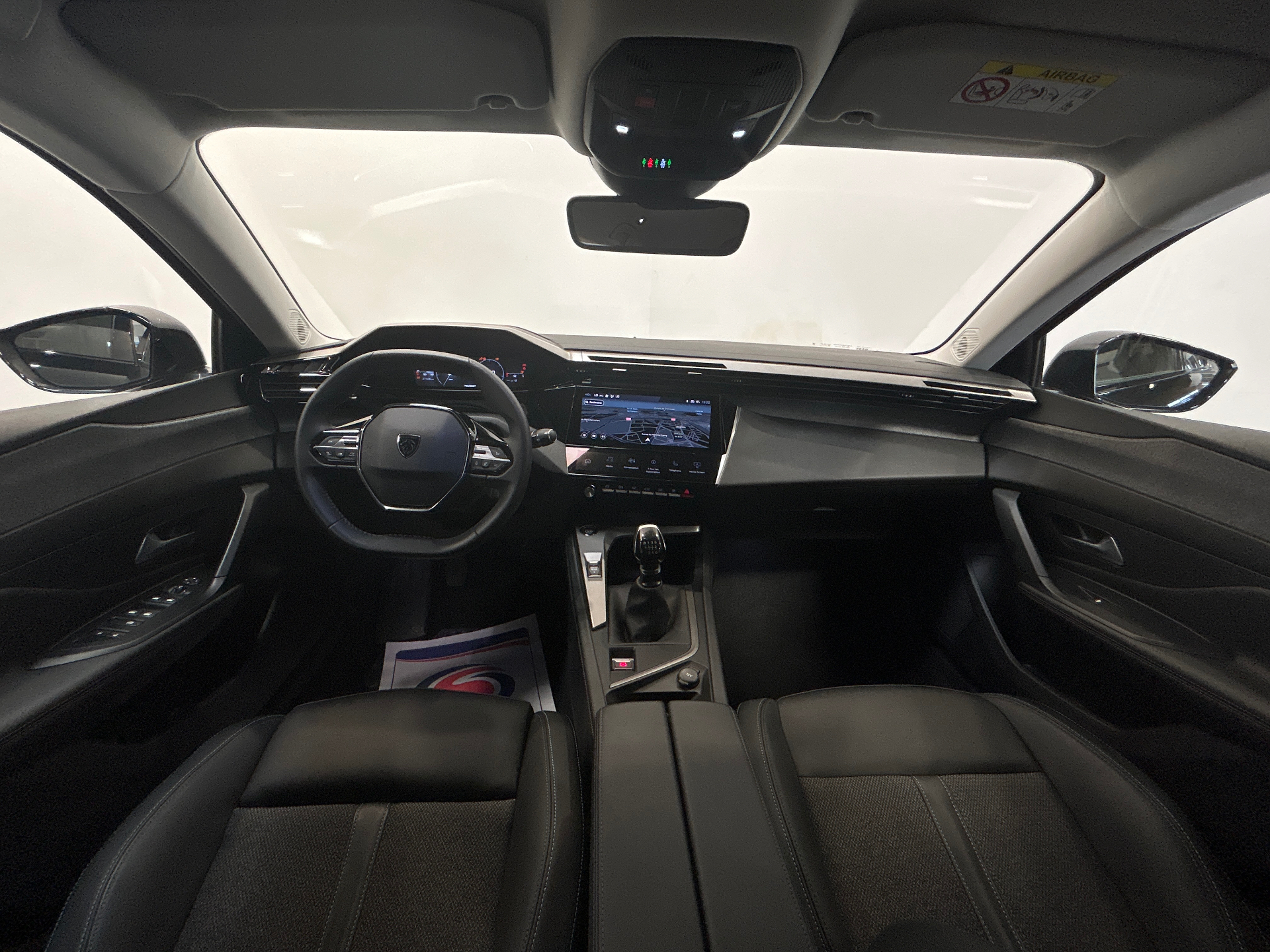 PEUGEOT 308 Berline Allure 130 ch S&S BVM6
