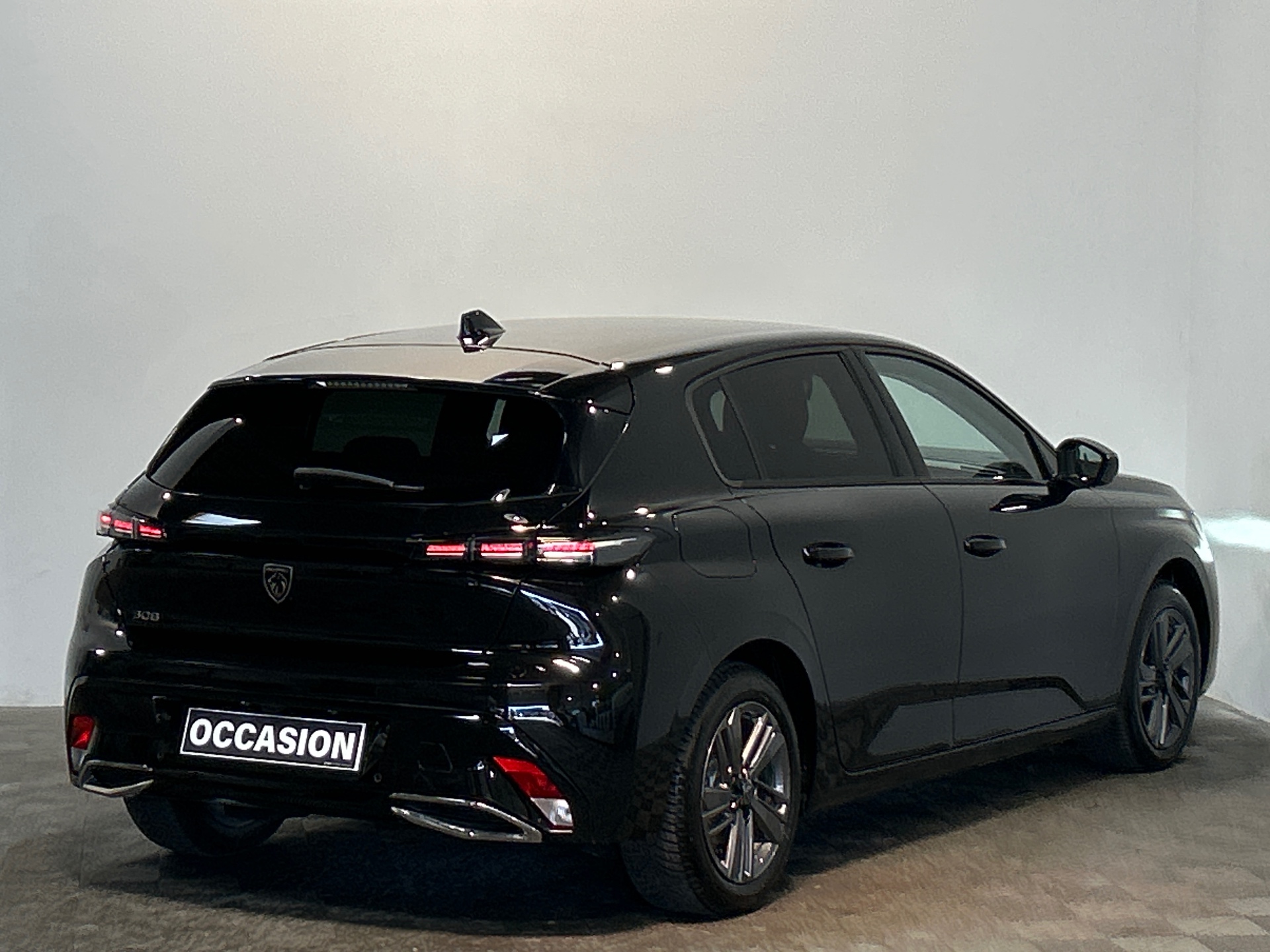 PEUGEOT 308 Berline Allure 130 ch S&S BVM6
