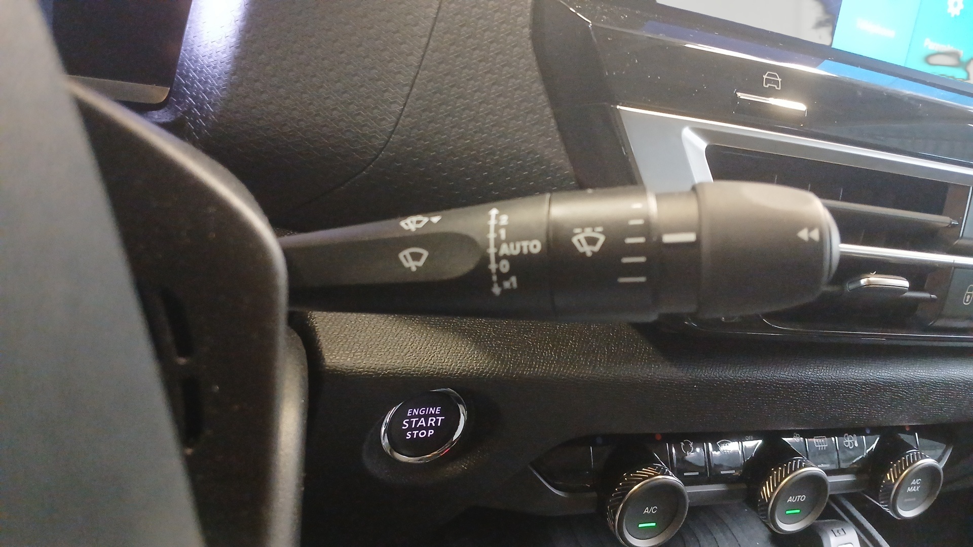 CITROEN C4 BlueHDi 130ch EAT8 MAX