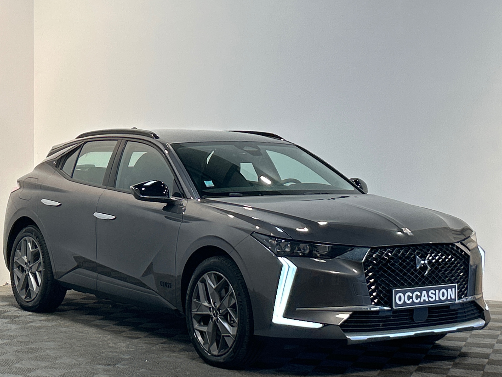 DS DS 4 4 E-TENSE 225 CROSS TROCADERO