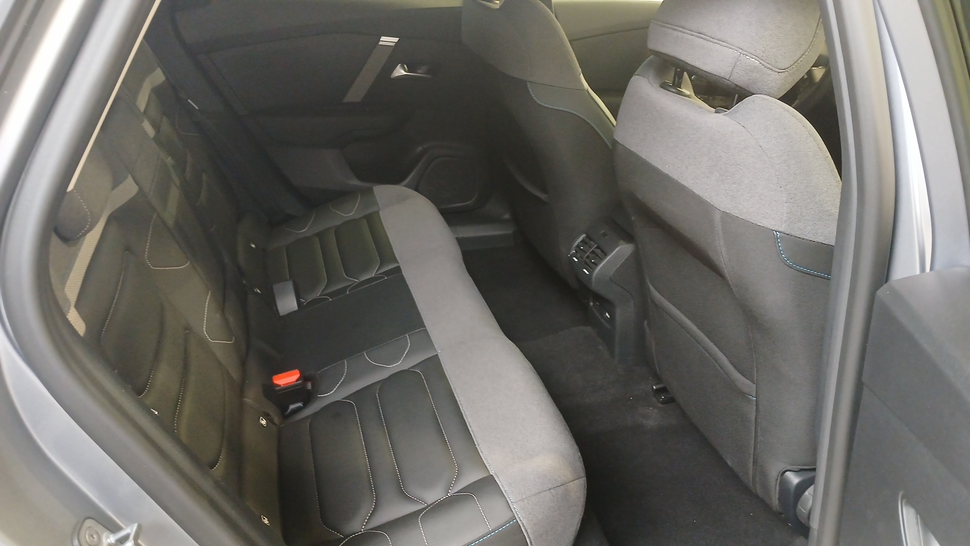 CITROEN C4 BlueHDi 130ch EAT8 MAX