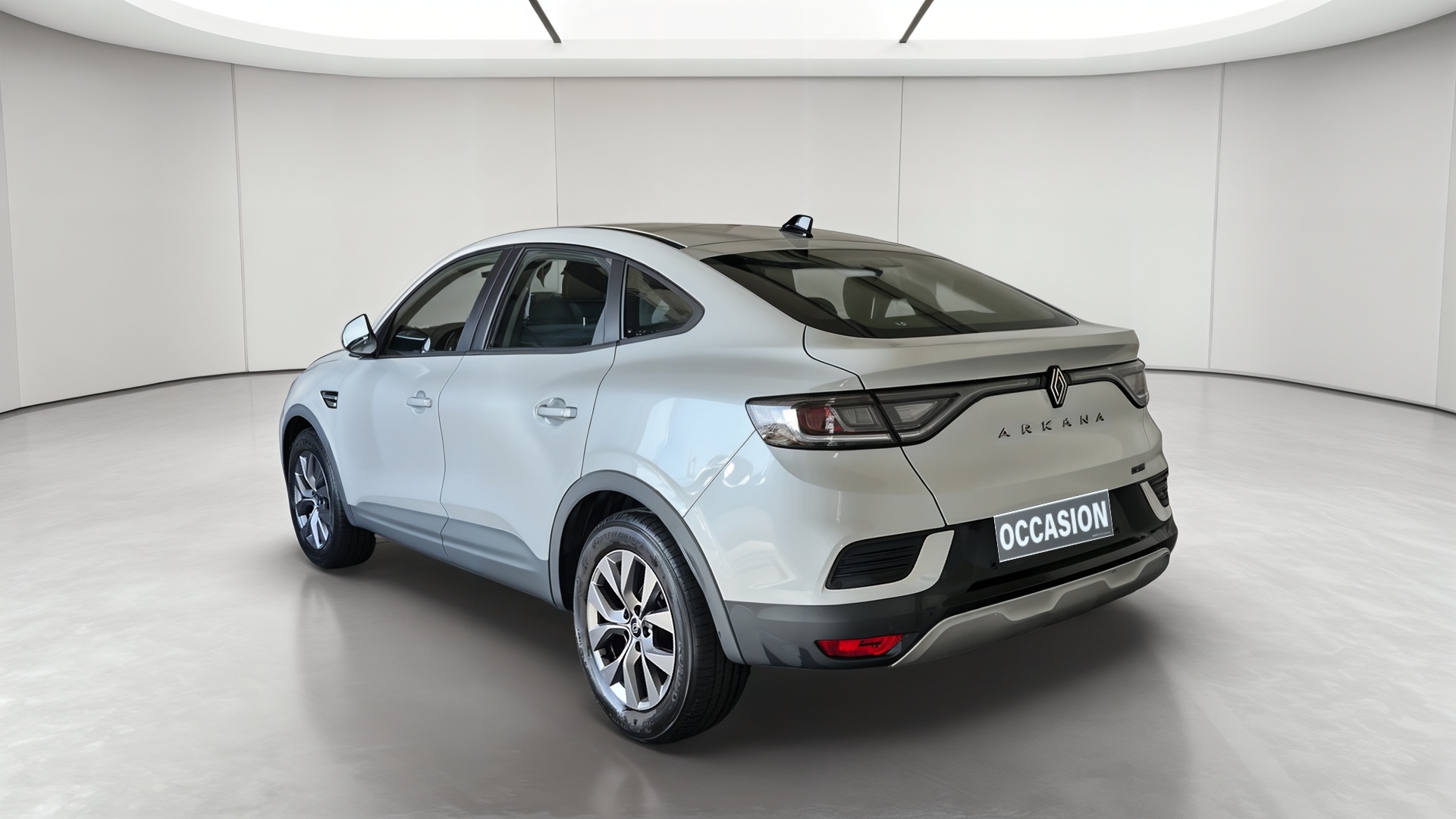 RENAULT ARKANA E-Tech 145 - 23 Evolution