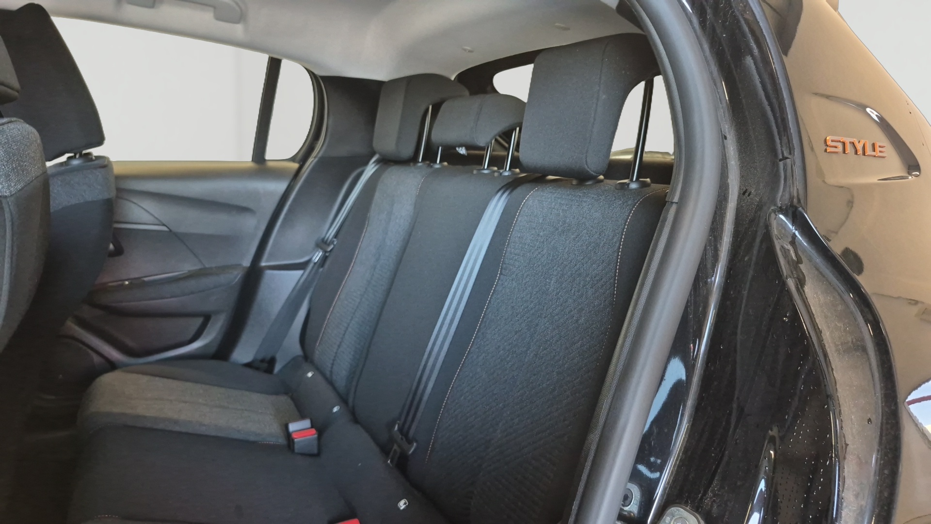PEUGEOT 208 Style 100 ch BVM6