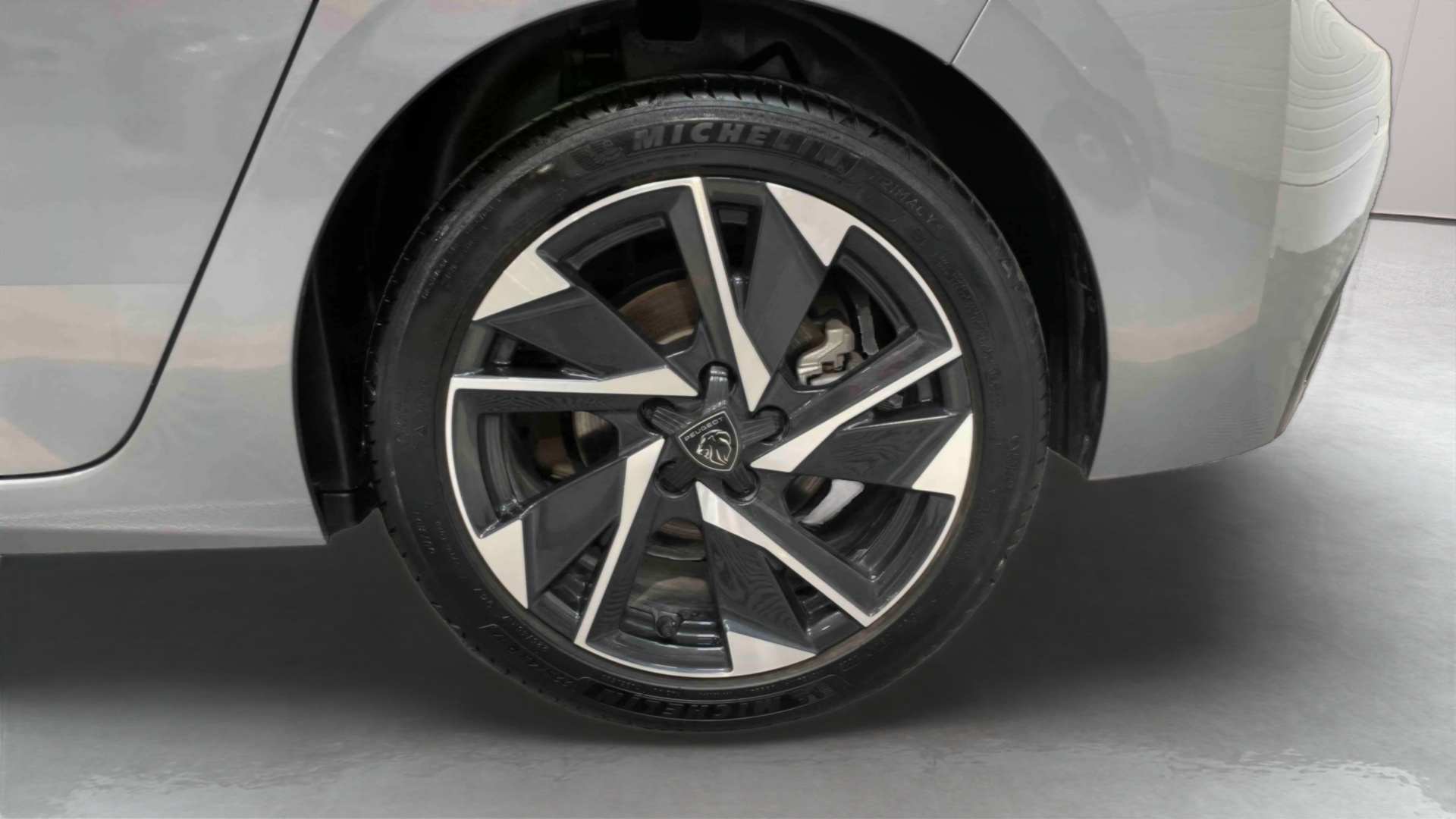 PEUGEOT 308 BlueHDi 130ch S&S EAT8 Allure - 5P
