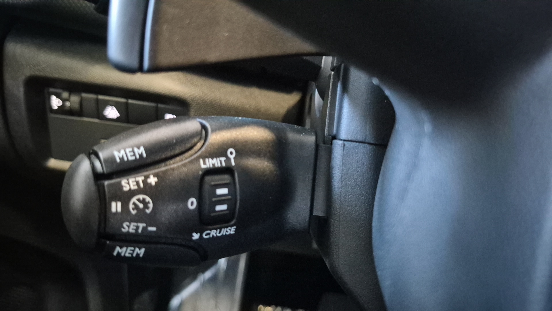 CITROEN C5 AIRCROSS Aircross Hybride rechargeable 180 ë-EAT8 Feel Pack