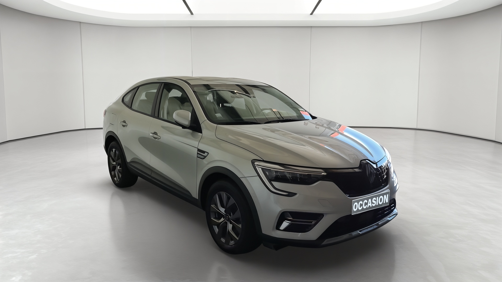 RENAULT ARKANA E-Tech 145 - 23 Evolution