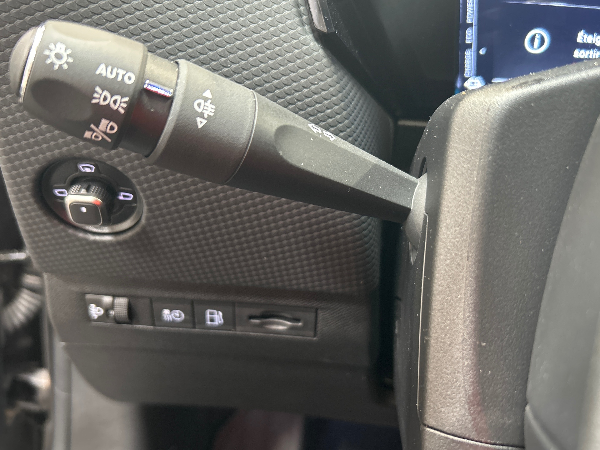 DS DS 4 4 E-TENSE 225 CROSS TROCADERO