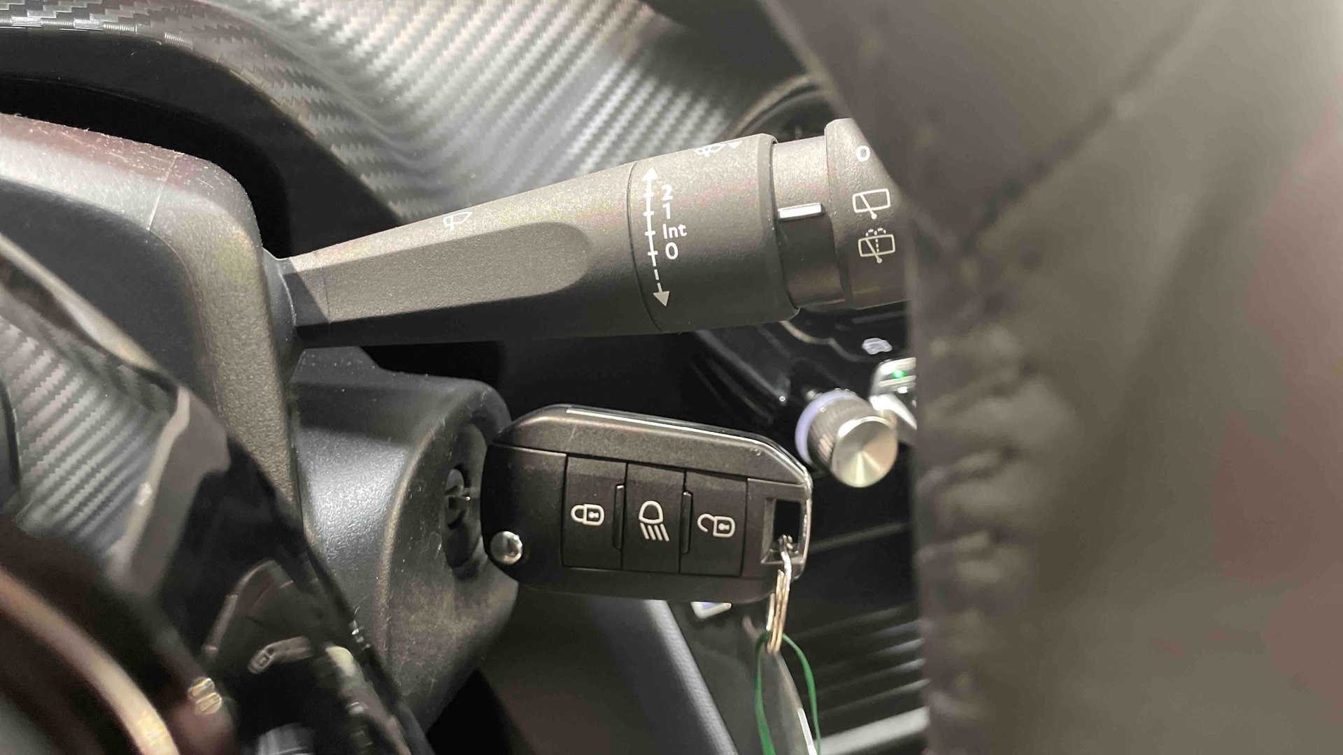 PEUGEOT 208 100 S&S BVM6 Style