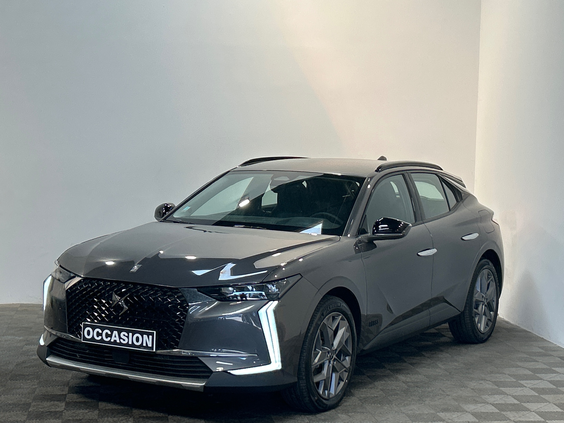 DS DS 4 4 E-TENSE 225 CROSS TROCADERO
