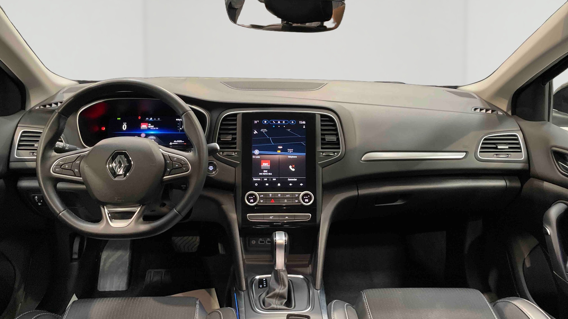 RENAULT MEGANE IV BERLINE TCe 140 EDC Techno
