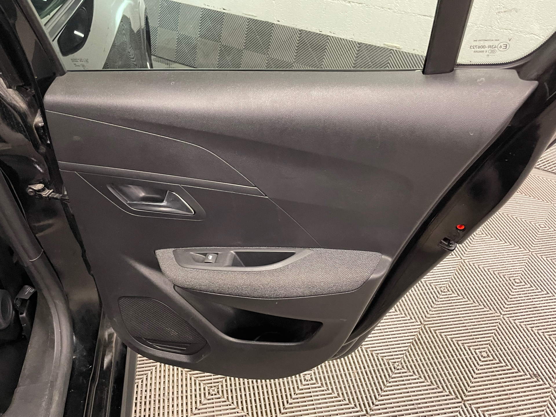 PEUGEOT 208 PureTech 75 S&S BVM5 Style