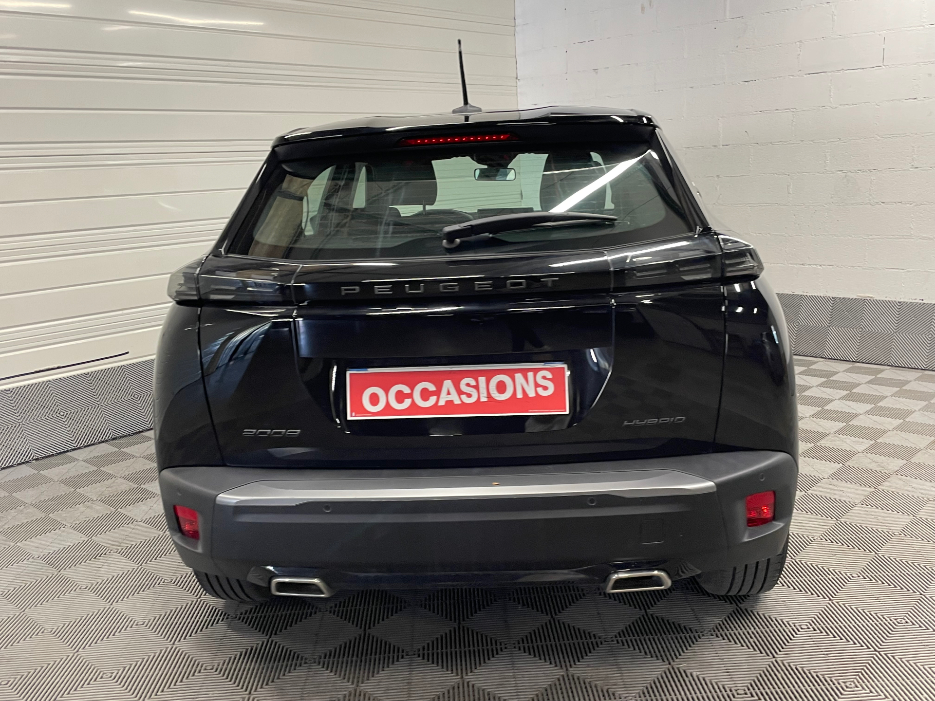 PEUGEOT 2008 Hybrid 145 e-DCS6 Style
