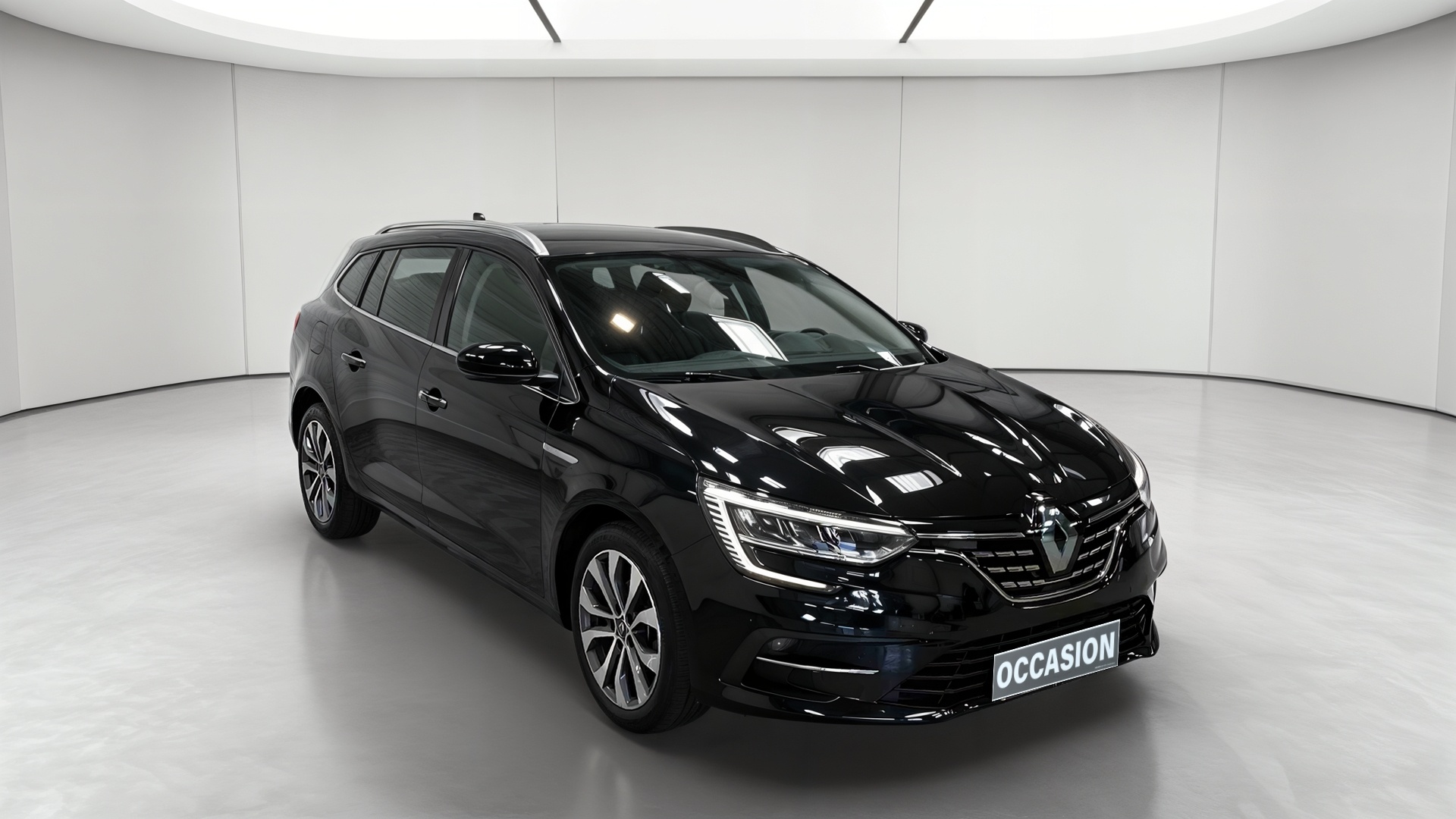 RENAULT MEGANE IV ESTATE TCe 140 EDC Techno
