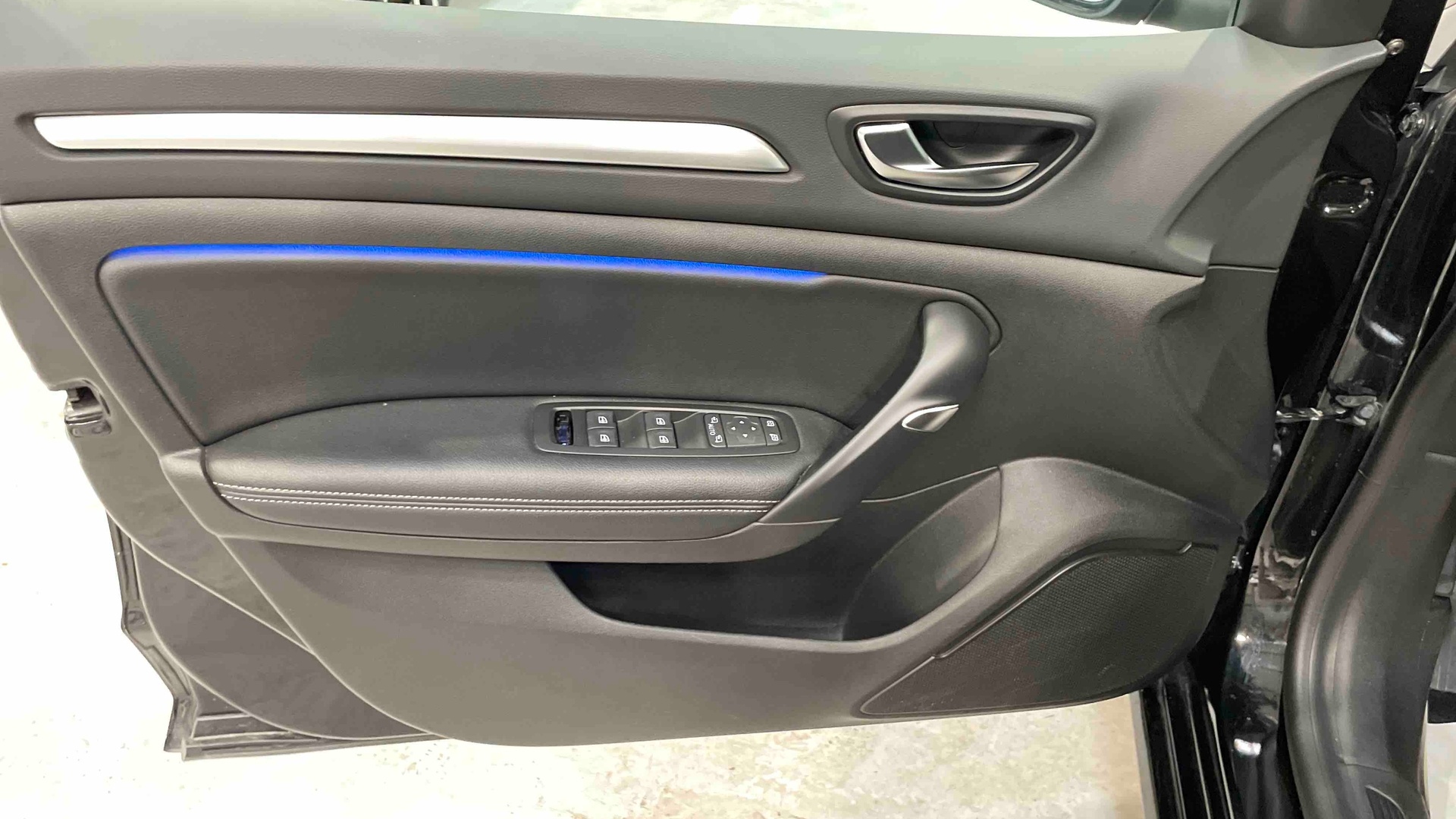 RENAULT MEGANE IV BERLINE TCe 140 EDC Techno