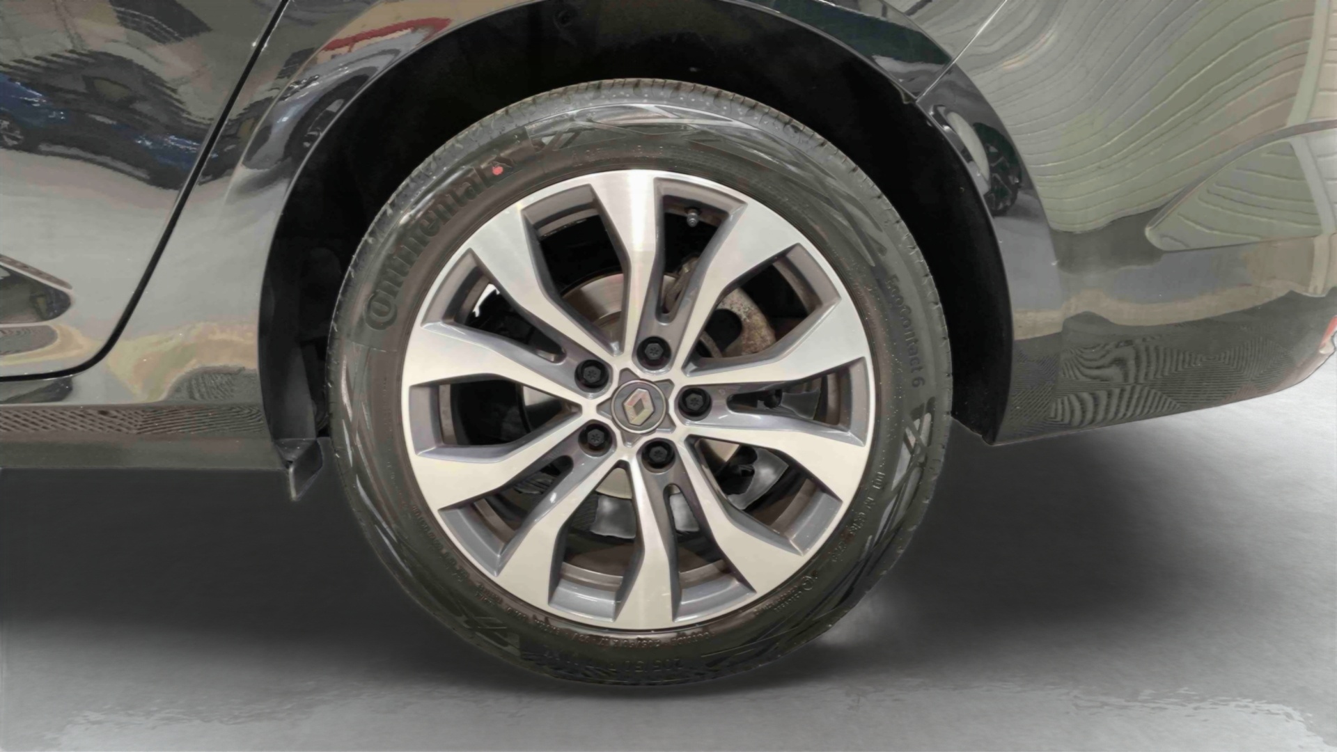 RENAULT MEGANE IV ESTATE TCe 140 EDC Techno