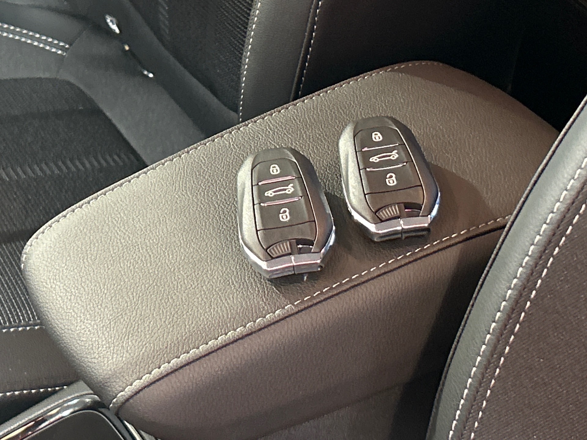 OPEL GRANDLAND GS Hybride Rechargeable 225 ch