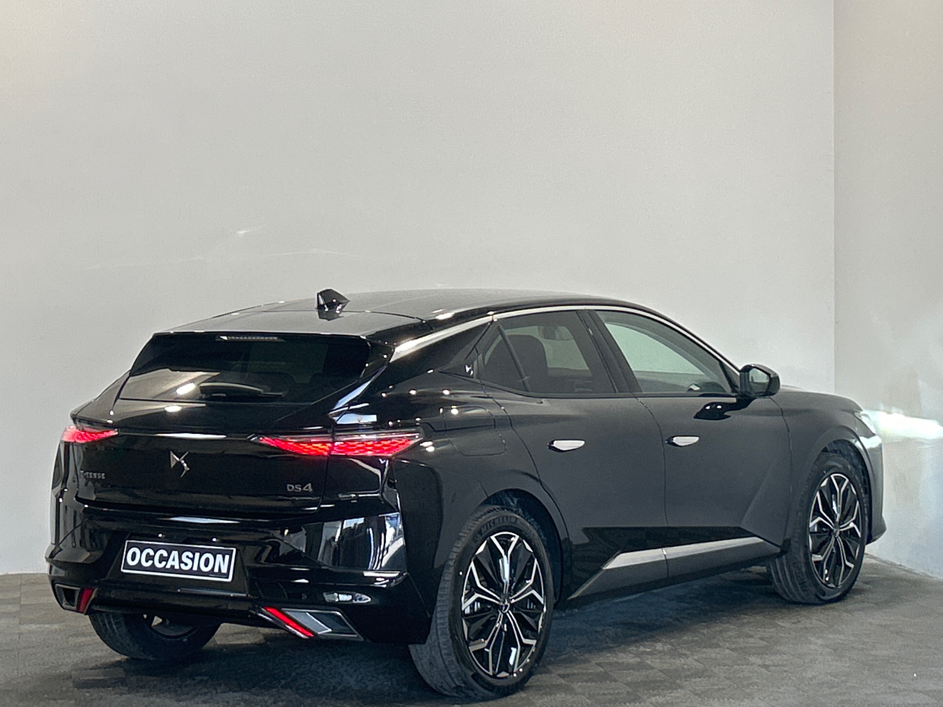 DS DS 4 E-TENSE 225 TROCADERO