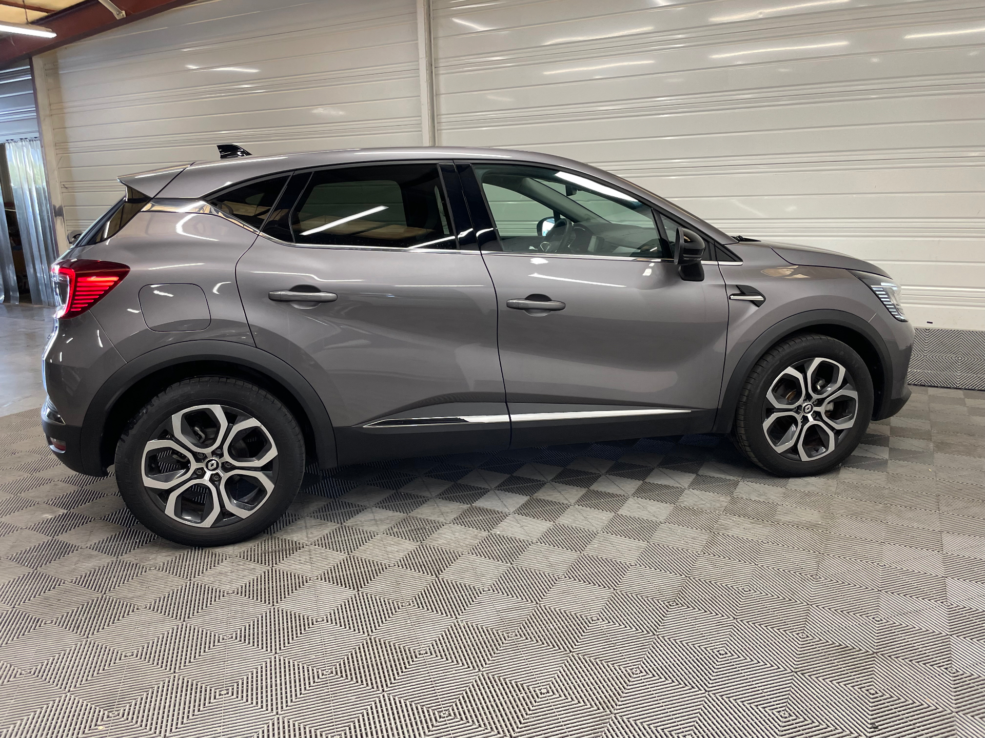 RENAULT CAPTUR E-Tech full hybrid 145 Techno