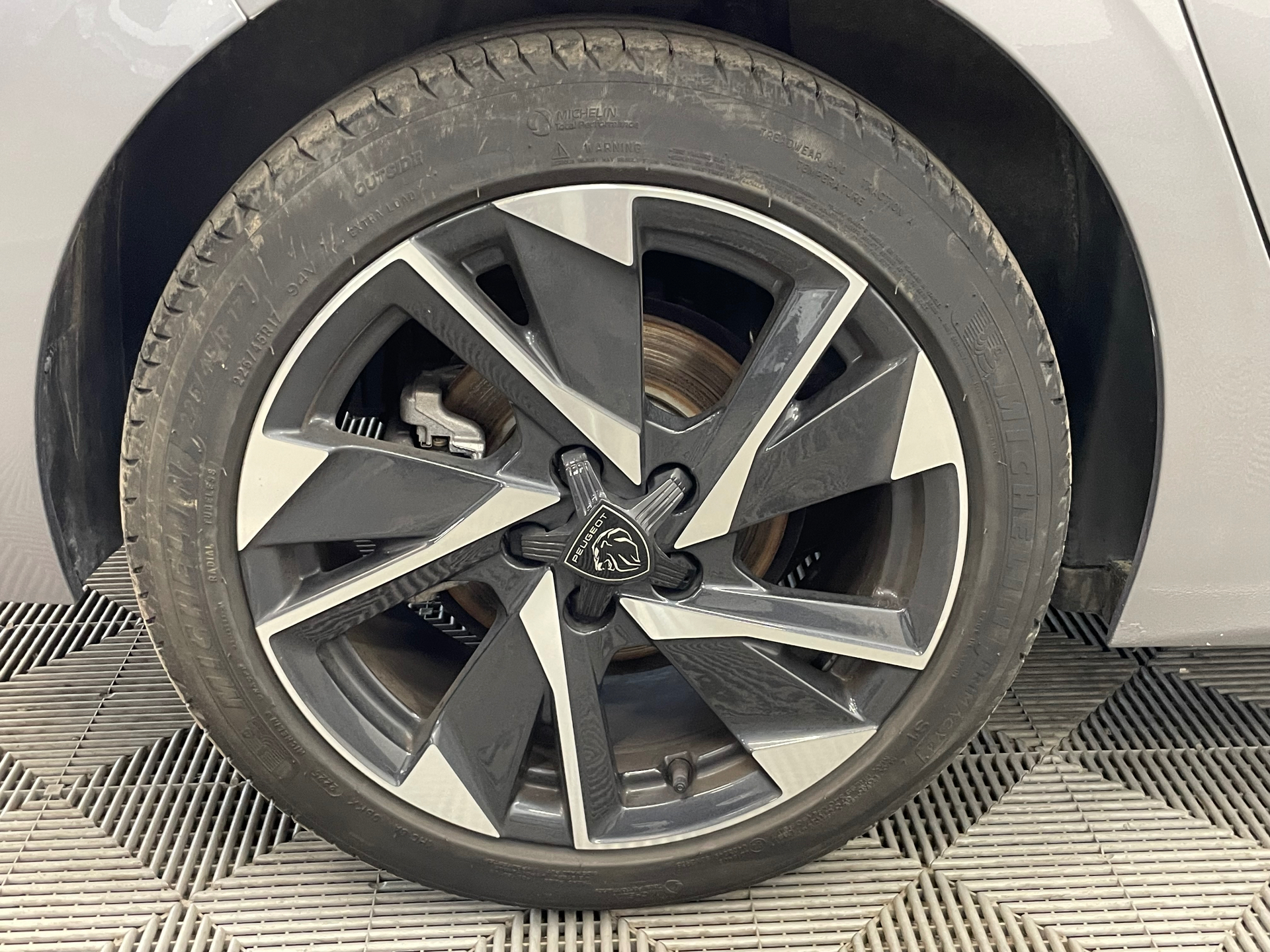 PEUGEOT 308 BlueHDi 130ch S&S EAT8 Allure