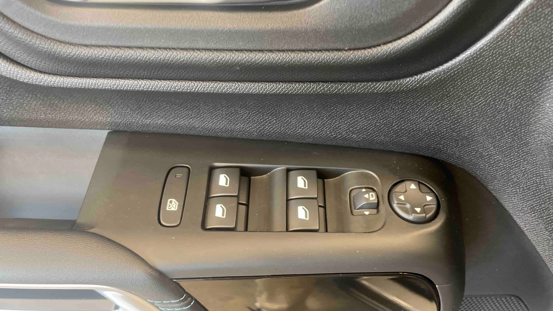CITROEN C5 AIRCROSS Aircross Hybride 145 e-DCS6 MAX