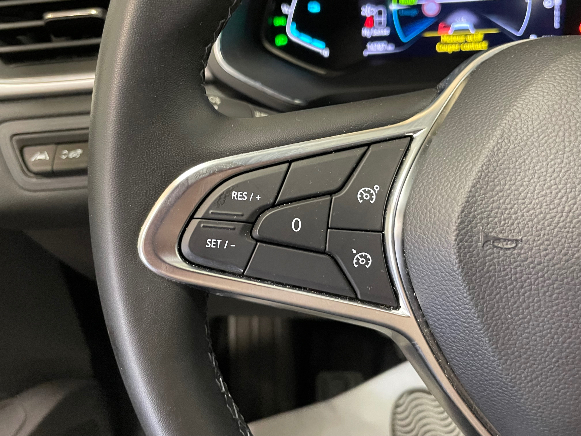 RENAULT CAPTUR E-Tech full hybrid 145 Techno