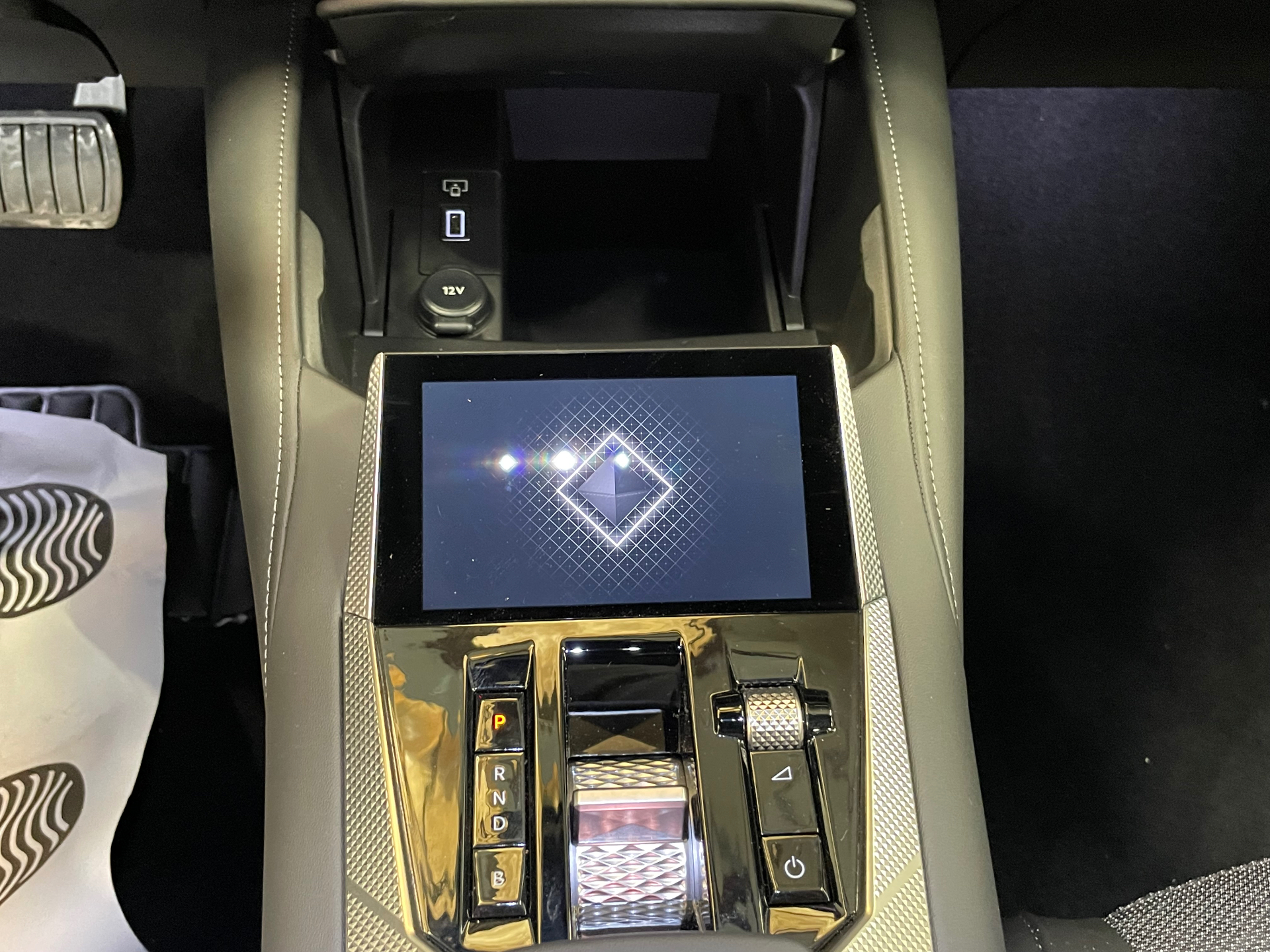 DS DS 4 Hybride E-Tense 225 EAT8 Cross Trocadero