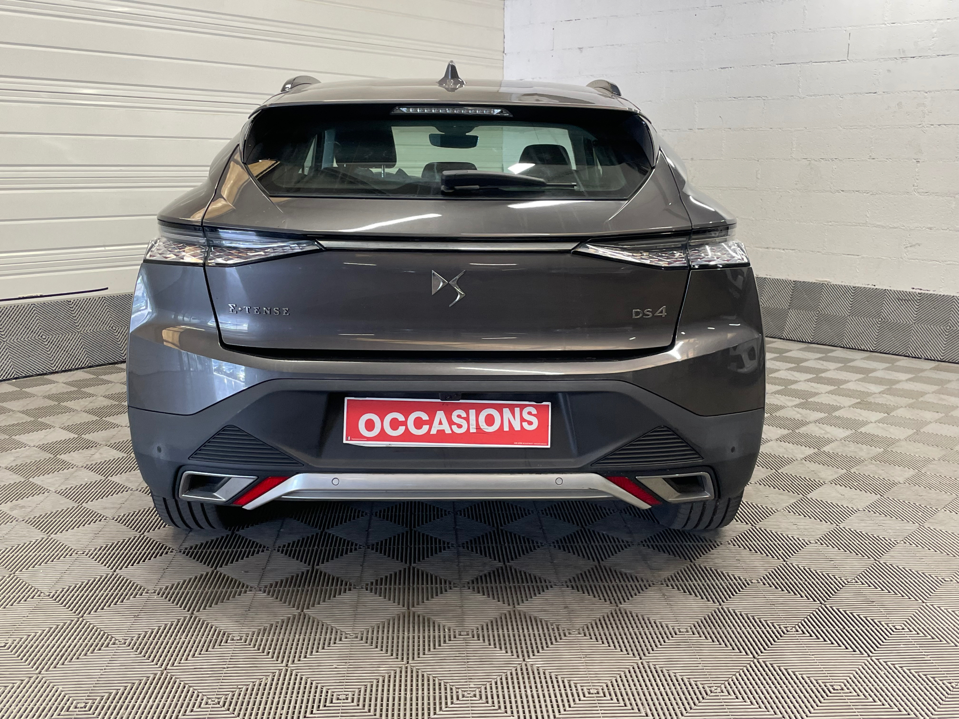 DS DS 4 Hybride E-Tense 225 EAT8 Cross Trocadero