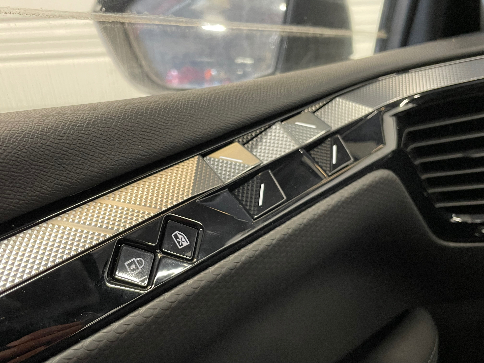 DS DS 4 Hybride E-Tense 225 EAT8 Cross Trocadero