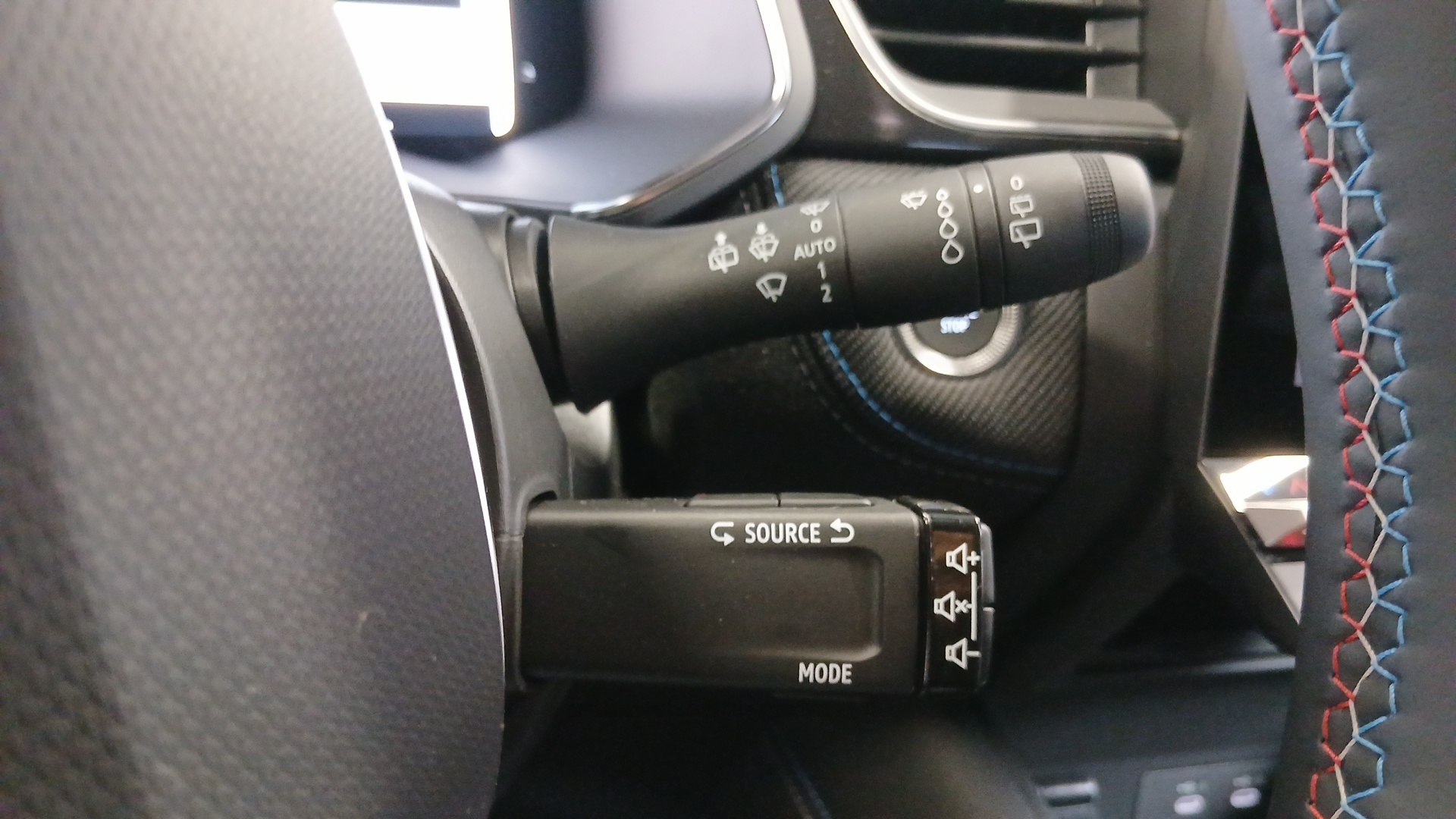 RENAULT CAPTUR E-Tech full hybrid 160 ch esprit Alpine
